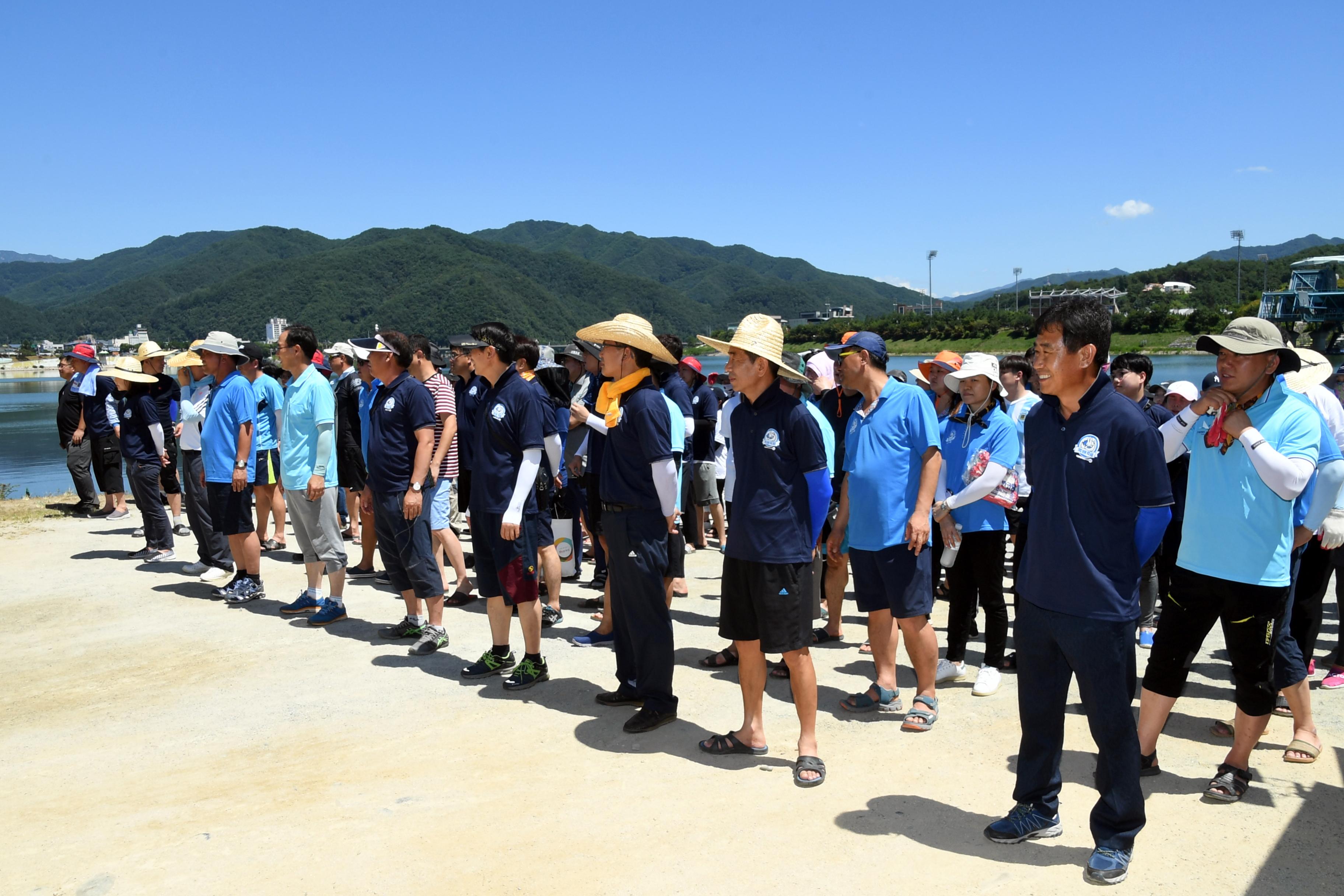 2018 화천쪽배축제 공무원 산천호 경주대회 의 사진