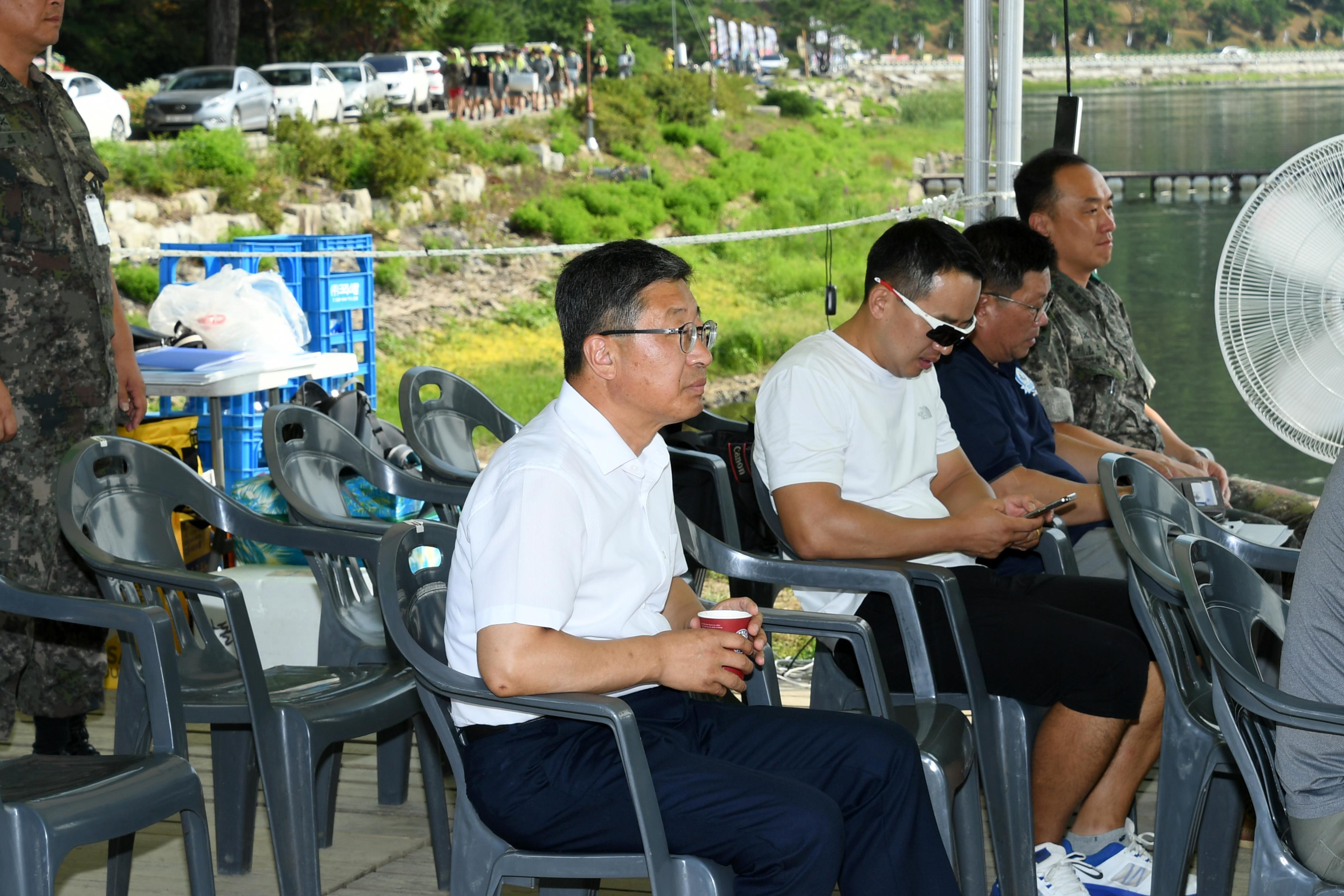 2018 화천쪽배축제 육군 제2포병여단 산천호 경주대회 의 사진