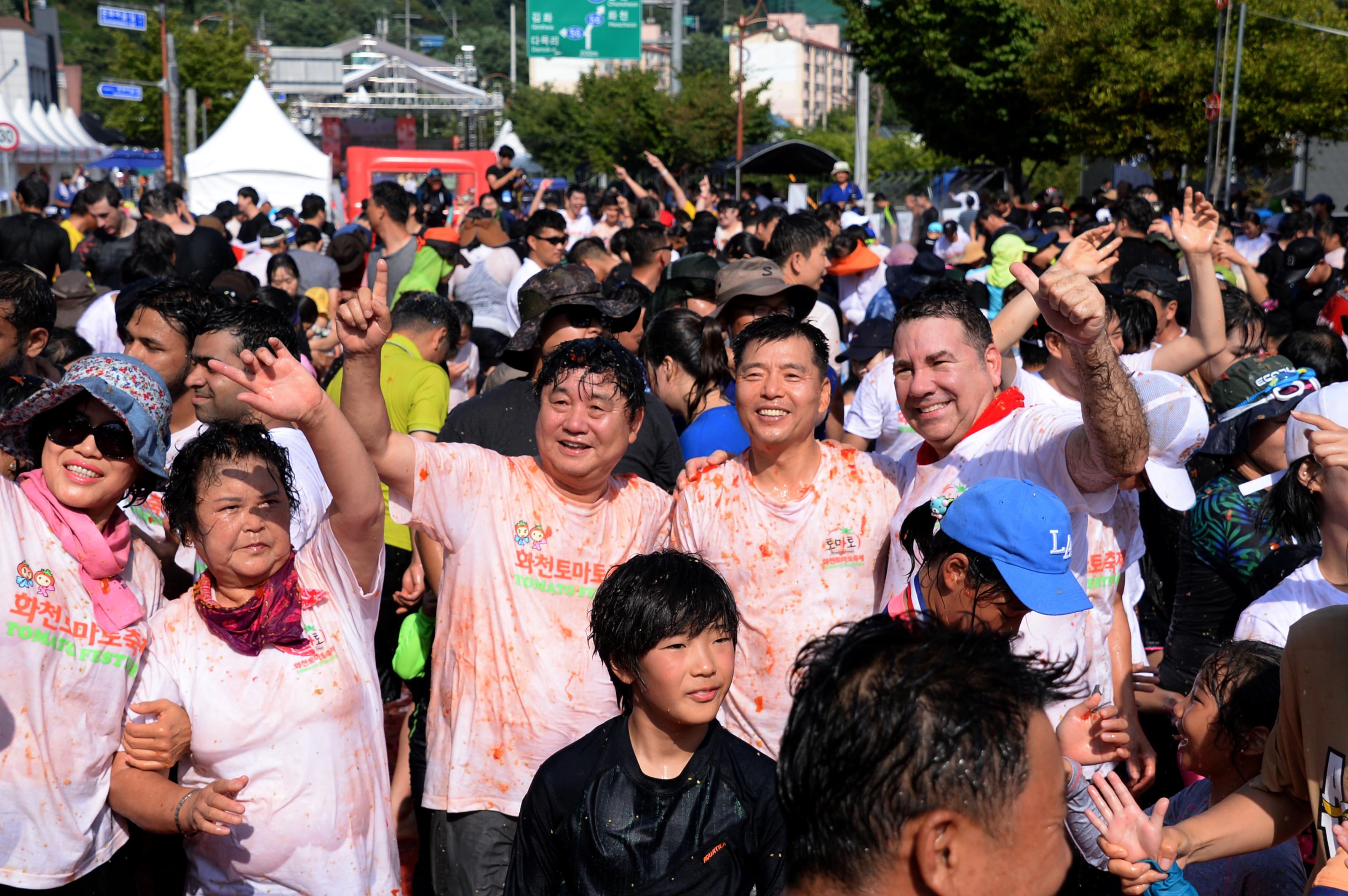 2018 화천토마토축제 주한대사 초청 황금반지를 찾아라 의 사진