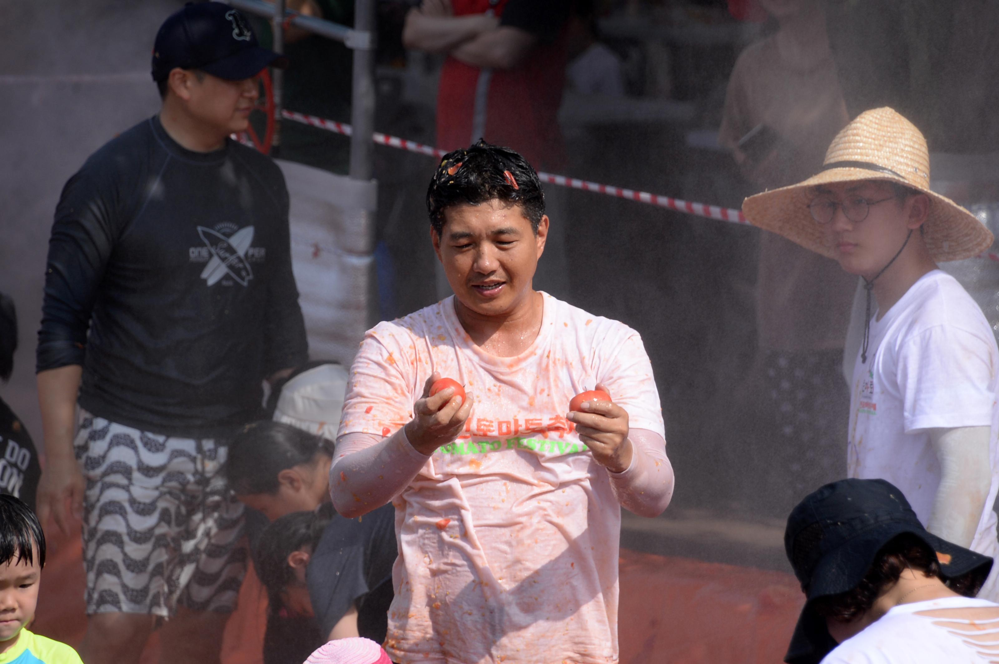 2018 화천토마토축제 황금반지를 찾아라 의 사진