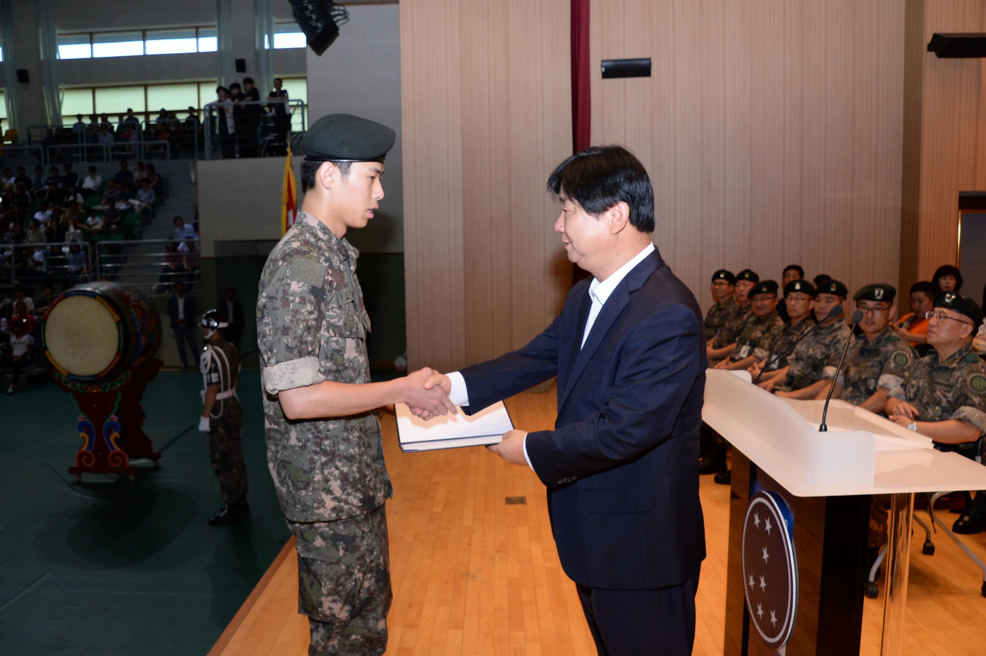 2018 육군 제7보병사단 신병수료식 의 사진