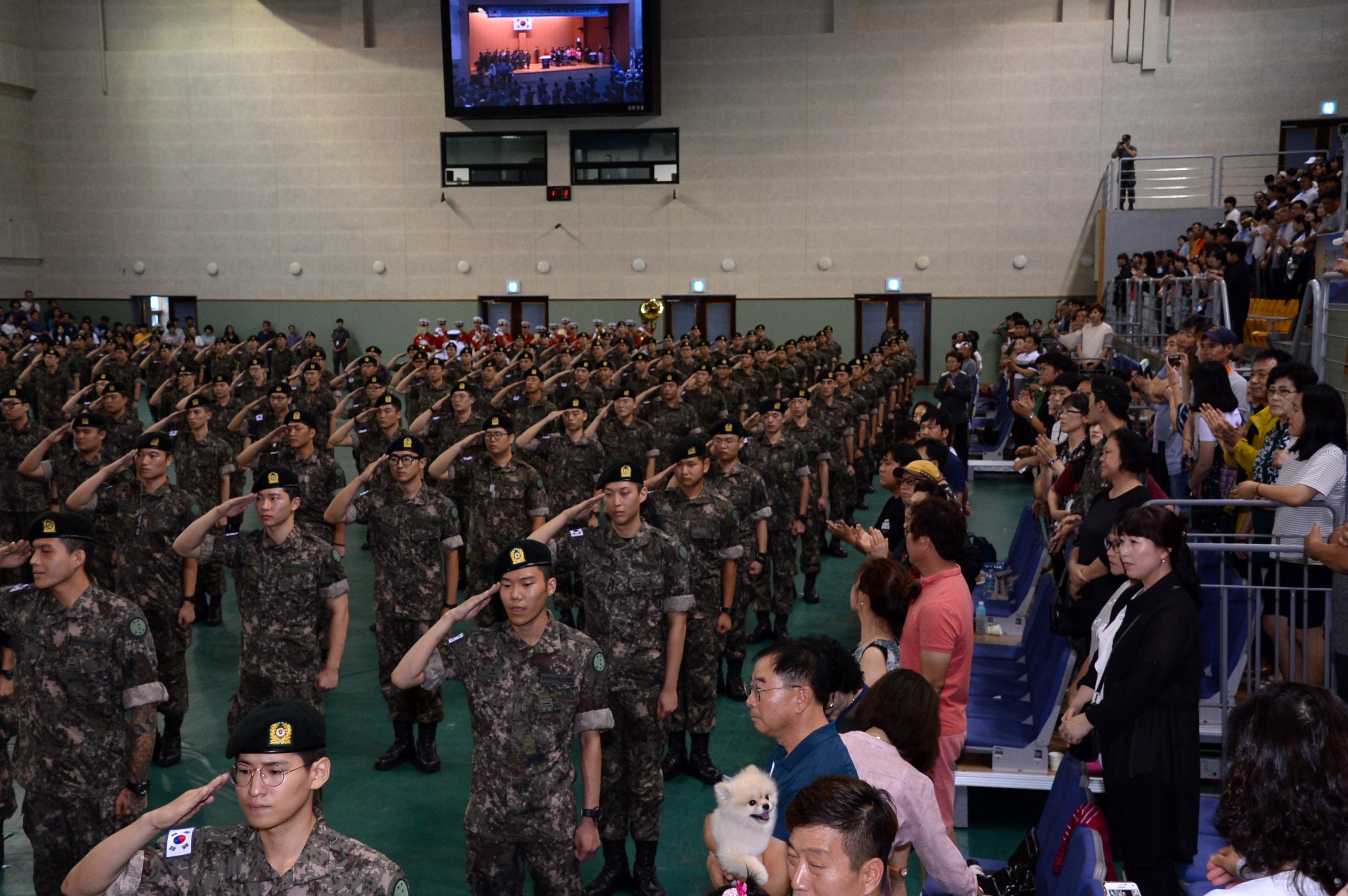 2018 육군 제7보병사단 신병수료식 의 사진