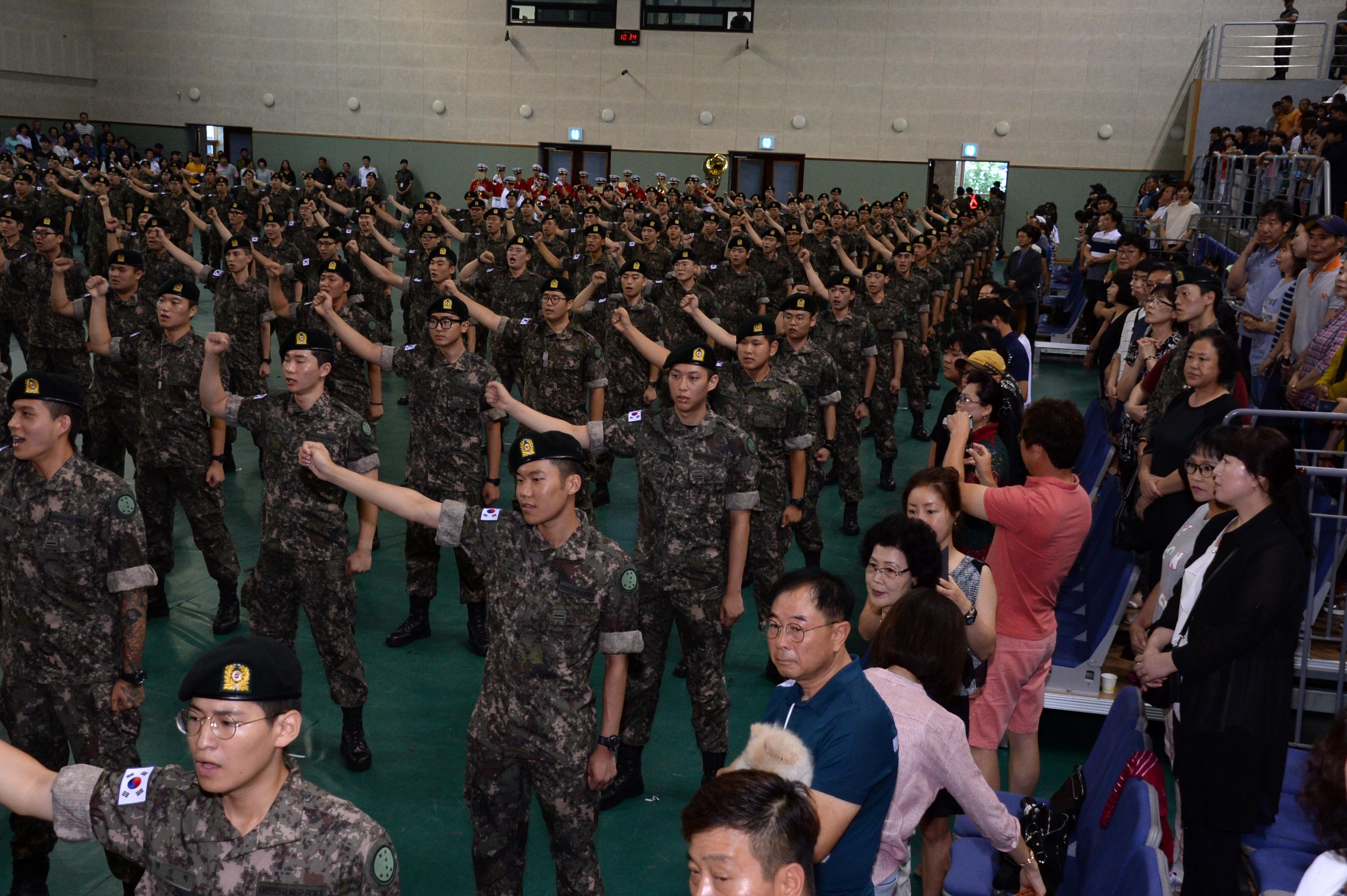 2018 육군 제7보병사단 신병수료식 의 사진