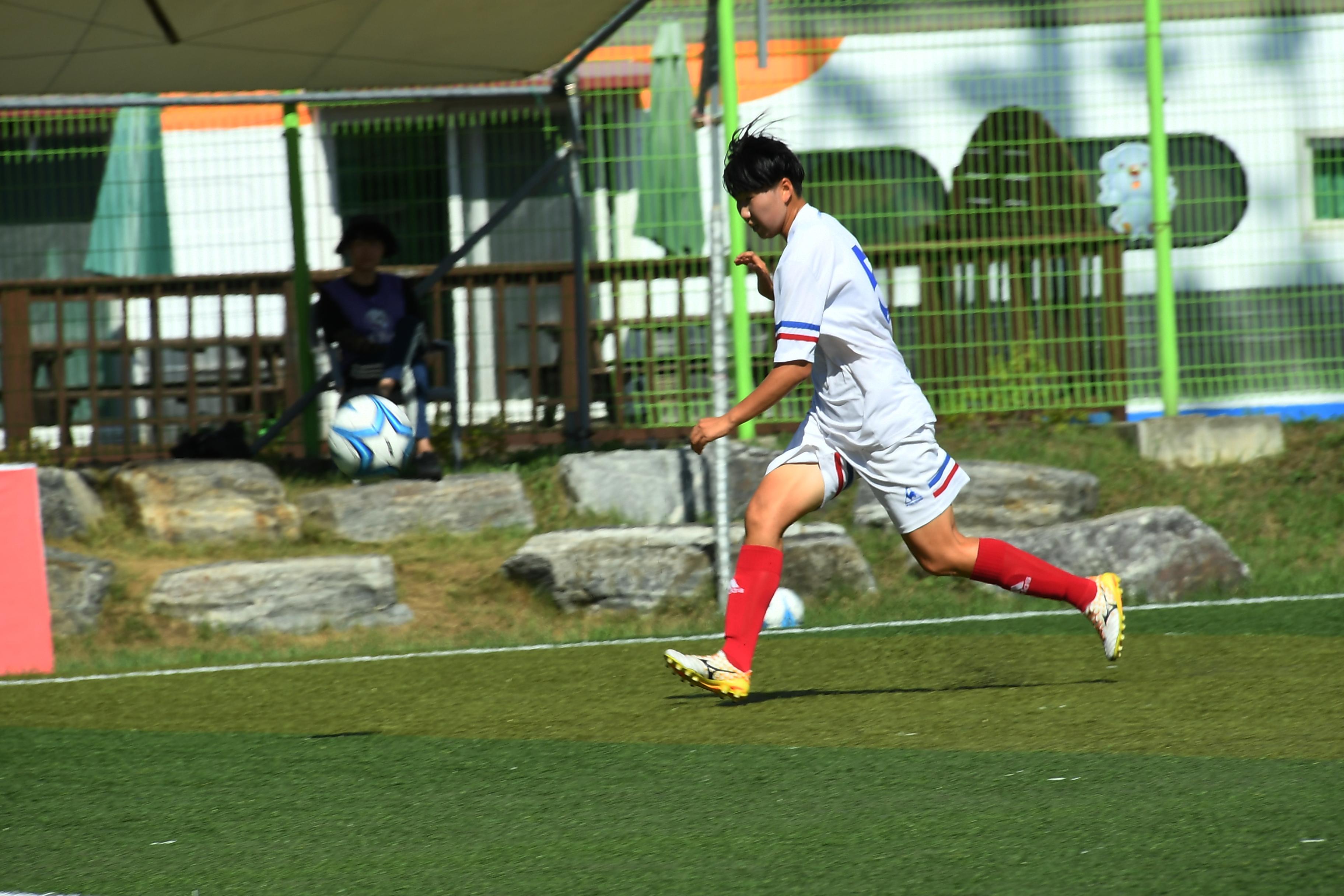 물의나라 화천 2018 추계 한국여자축구연맹전 의 사진