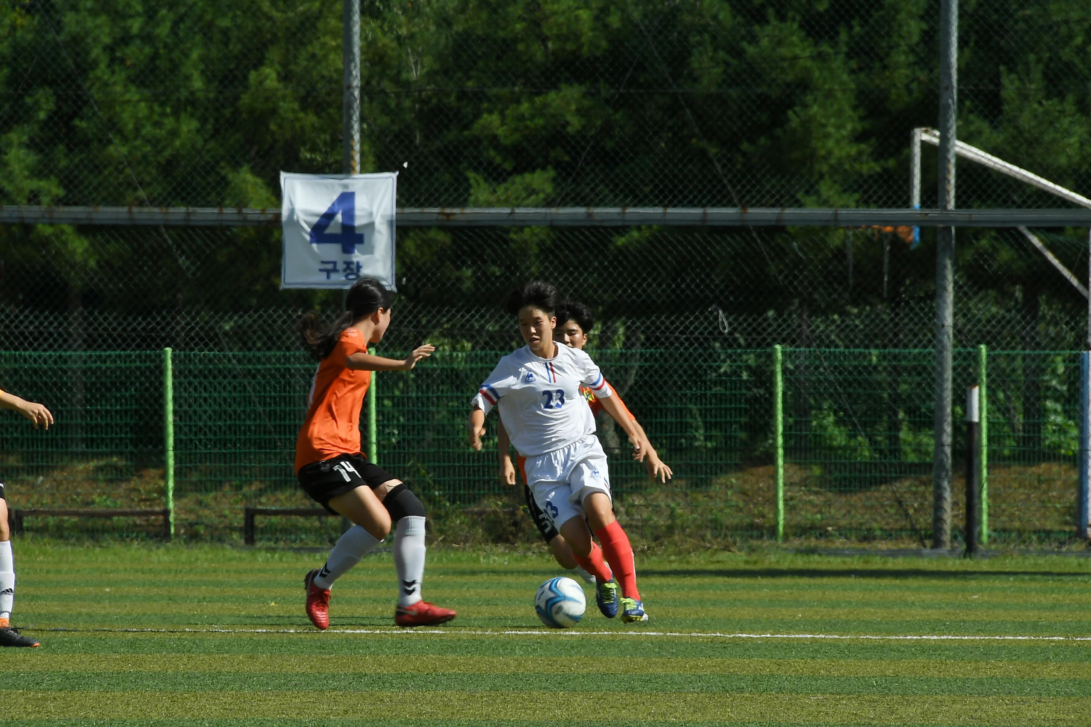 물의나라 화천 2018 추계 한국여자축구연맹전 의 사진