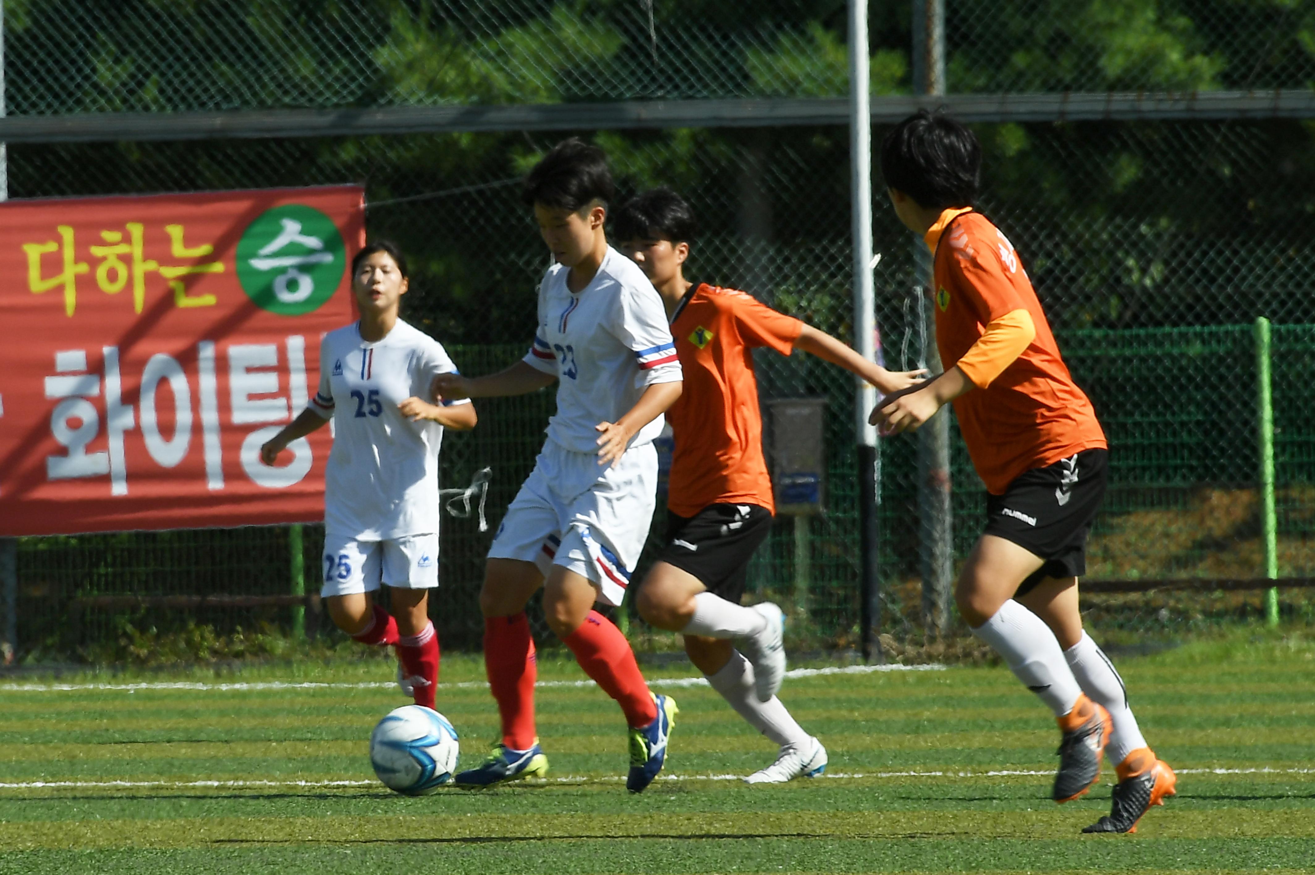 물의나라 화천 2018 추계 한국여자축구연맹전 의 사진