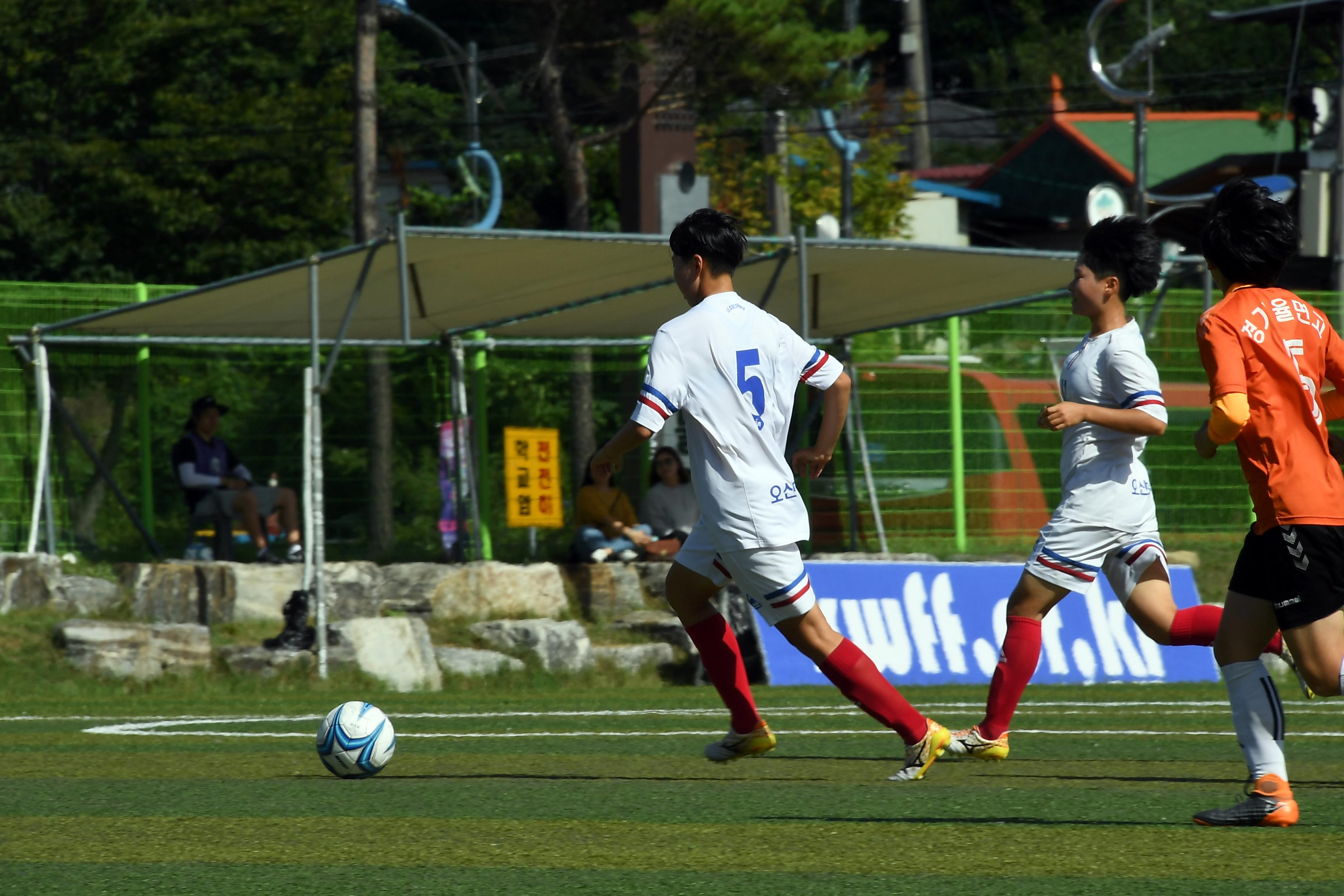 물의나라 화천 2018 추계 한국여자축구연맹전 의 사진