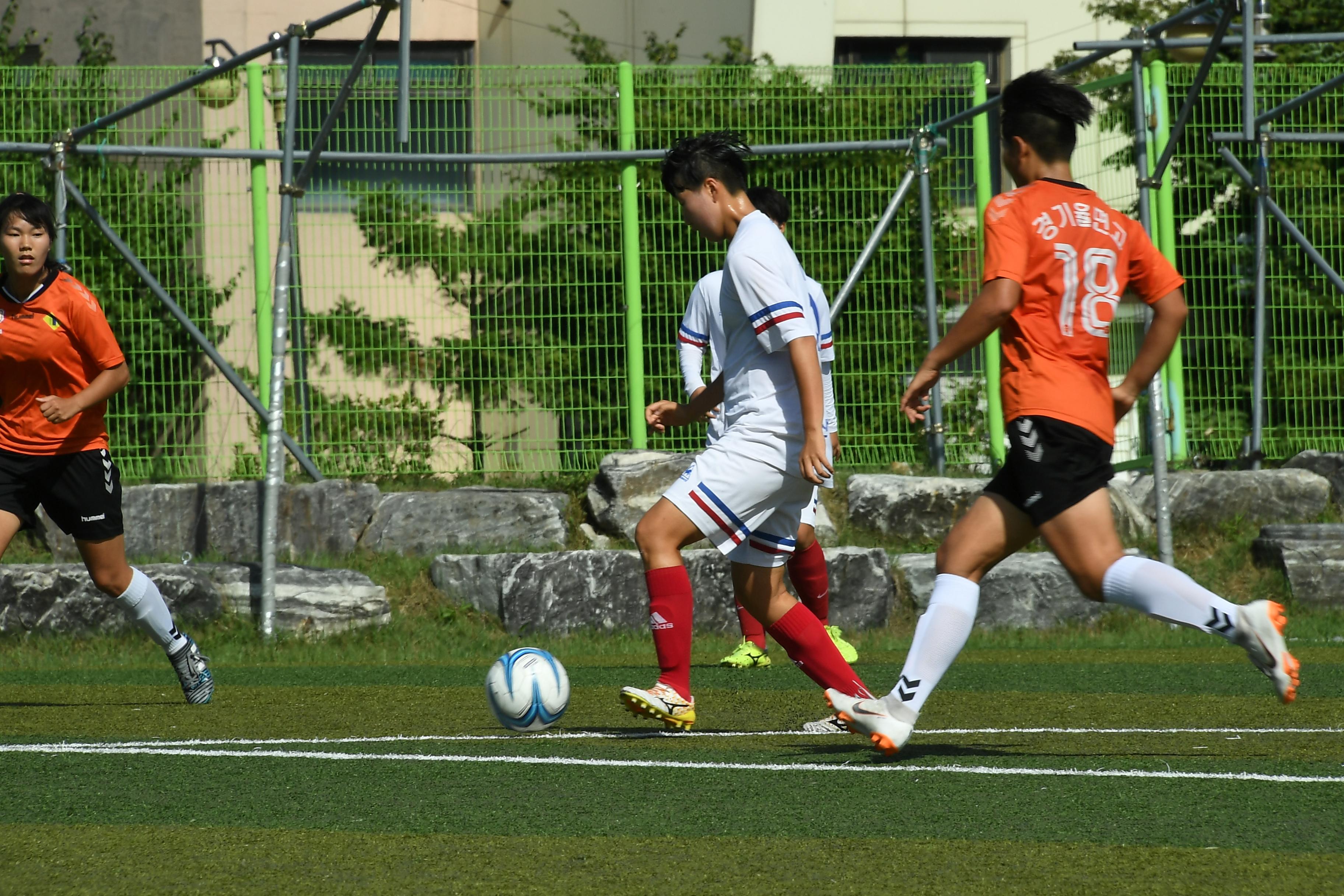 물의나라 화천 2018 추계 한국여자축구연맹전 의 사진