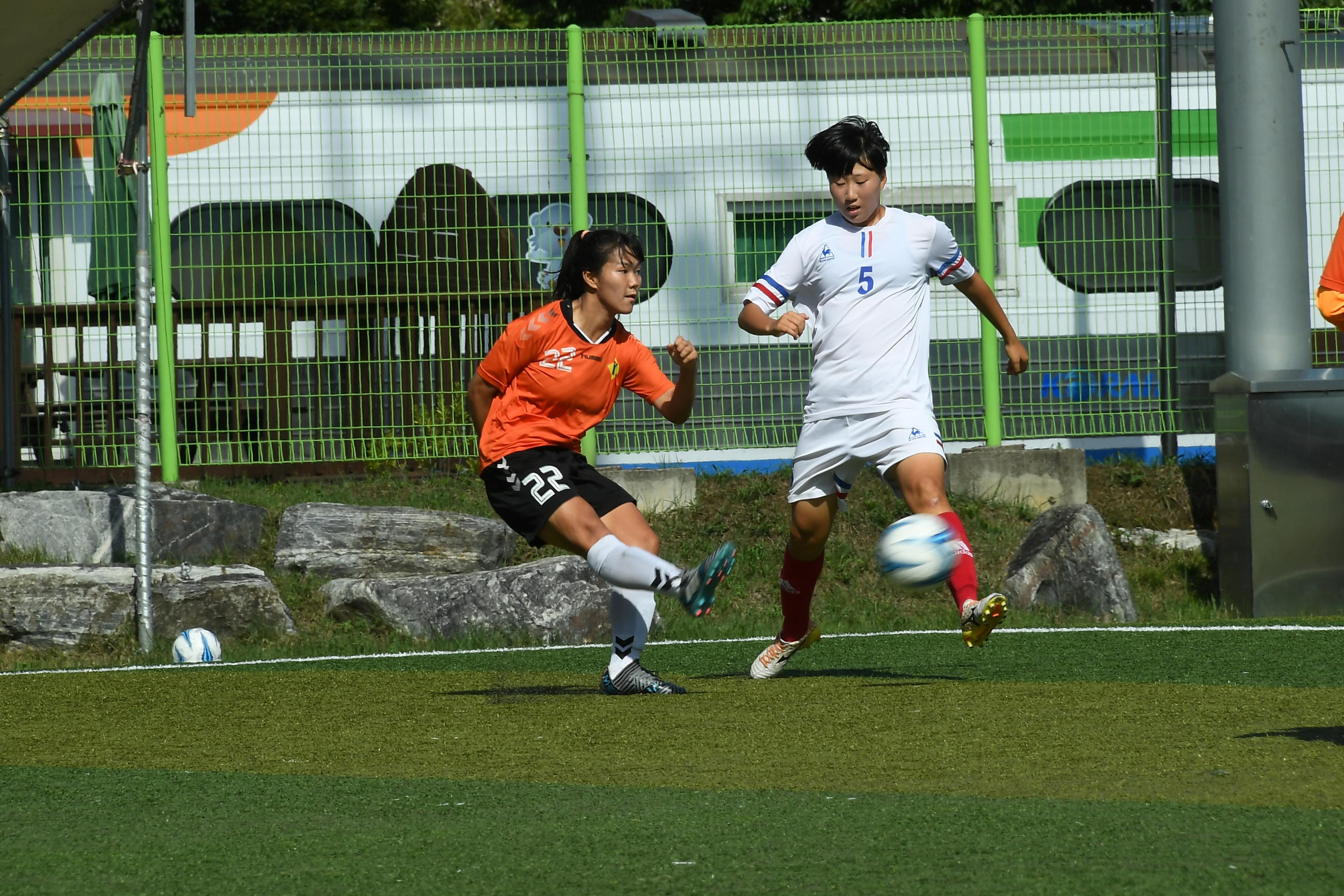 물의나라 화천 2018 추계 한국여자축구연맹전 의 사진