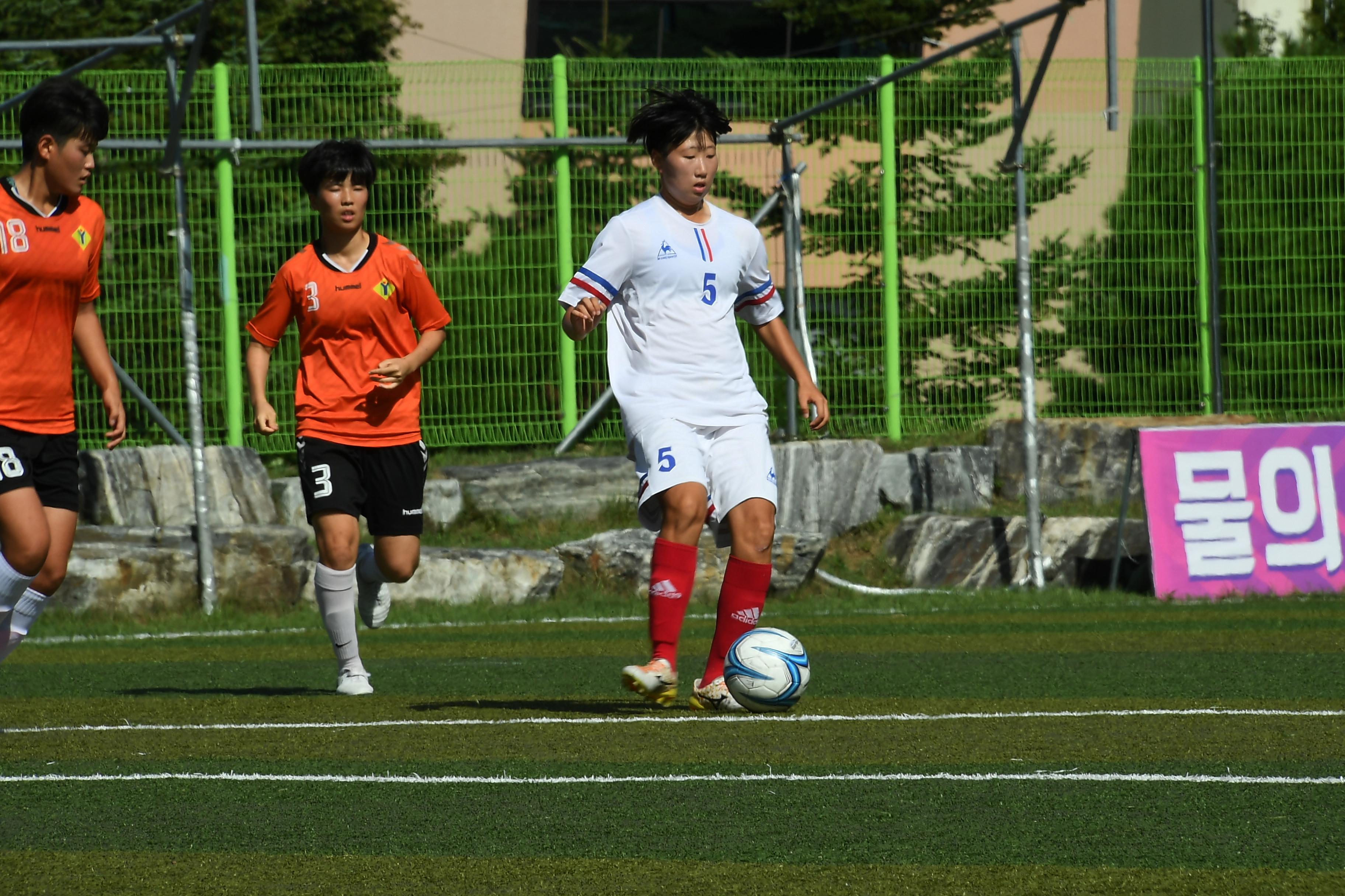 물의나라 화천 2018 추계 한국여자축구연맹전 의 사진