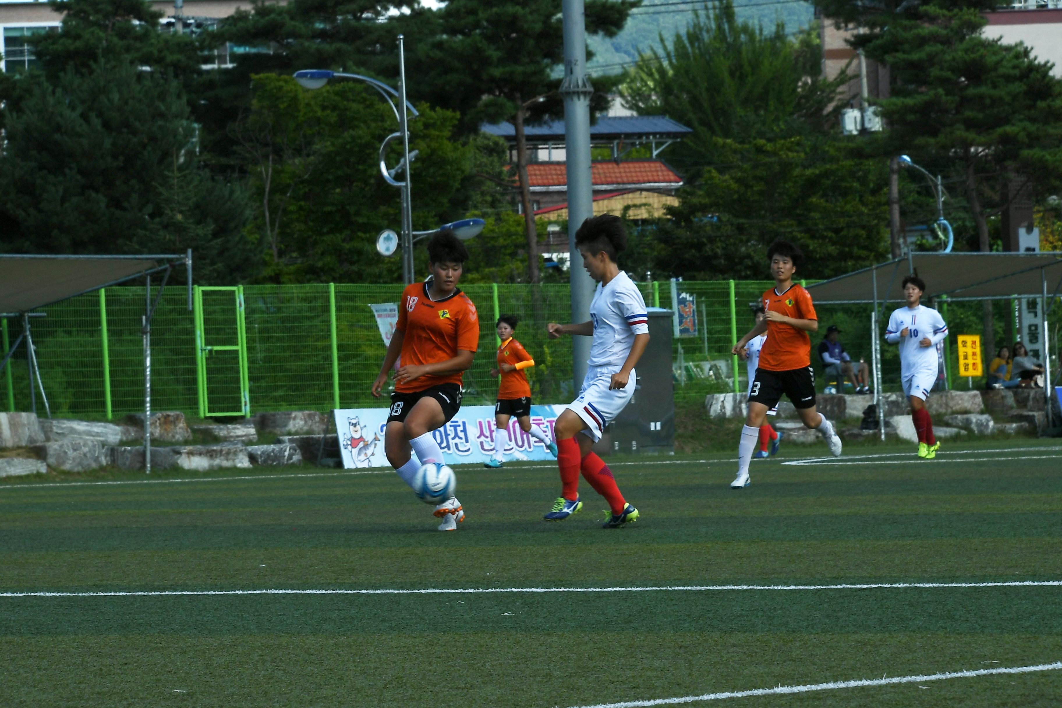 물의나라 화천 2018 추계 한국여자축구연맹전 의 사진