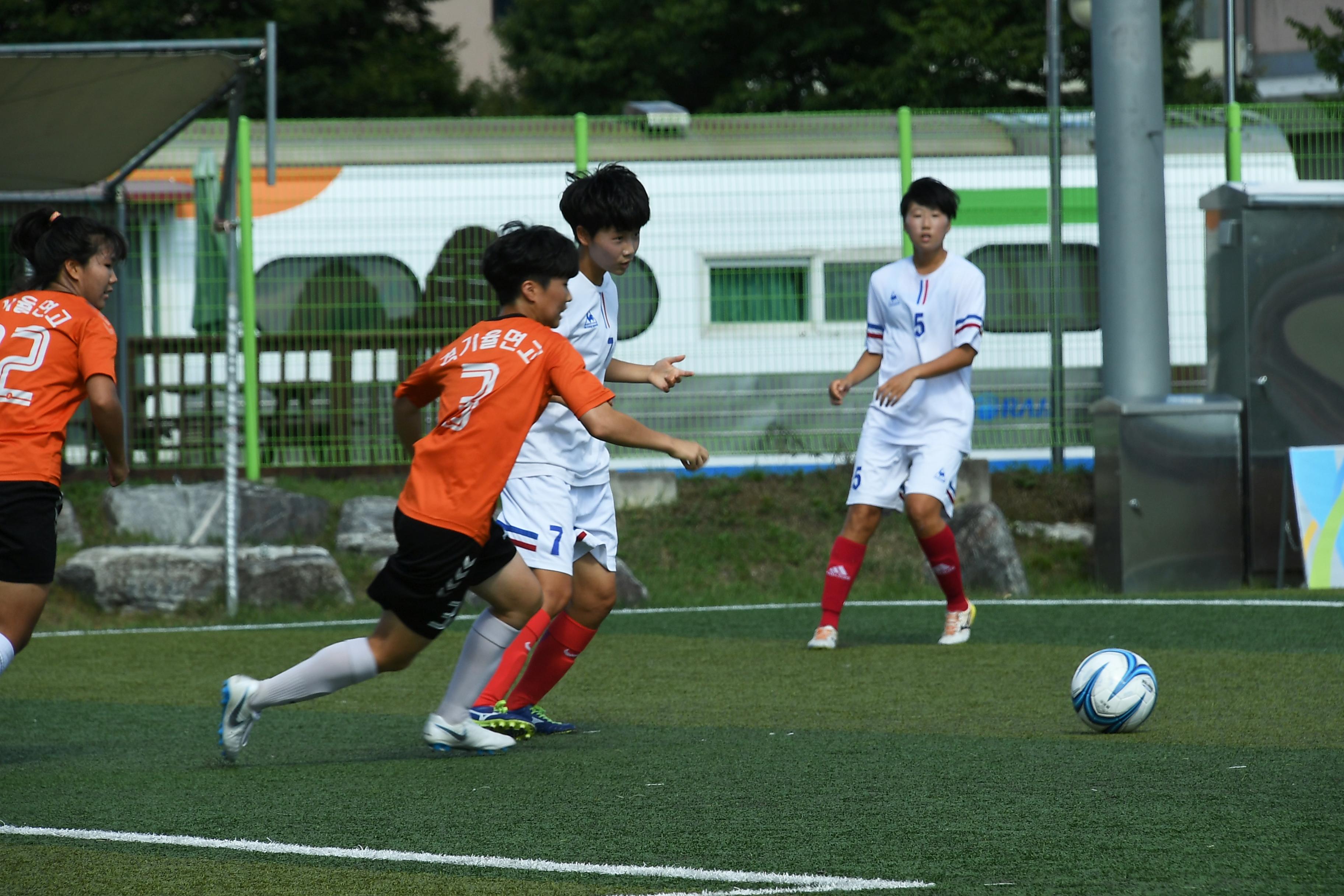 물의나라 화천 2018 추계 한국여자축구연맹전 의 사진