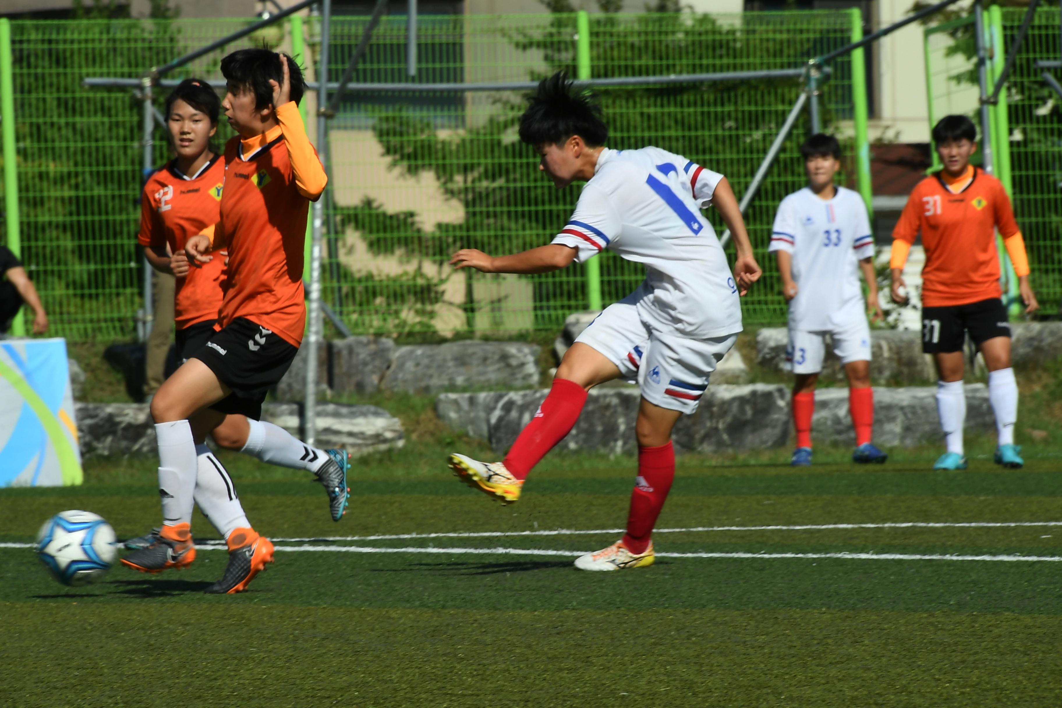 물의나라 화천 2018 추계 한국여자축구연맹전 의 사진