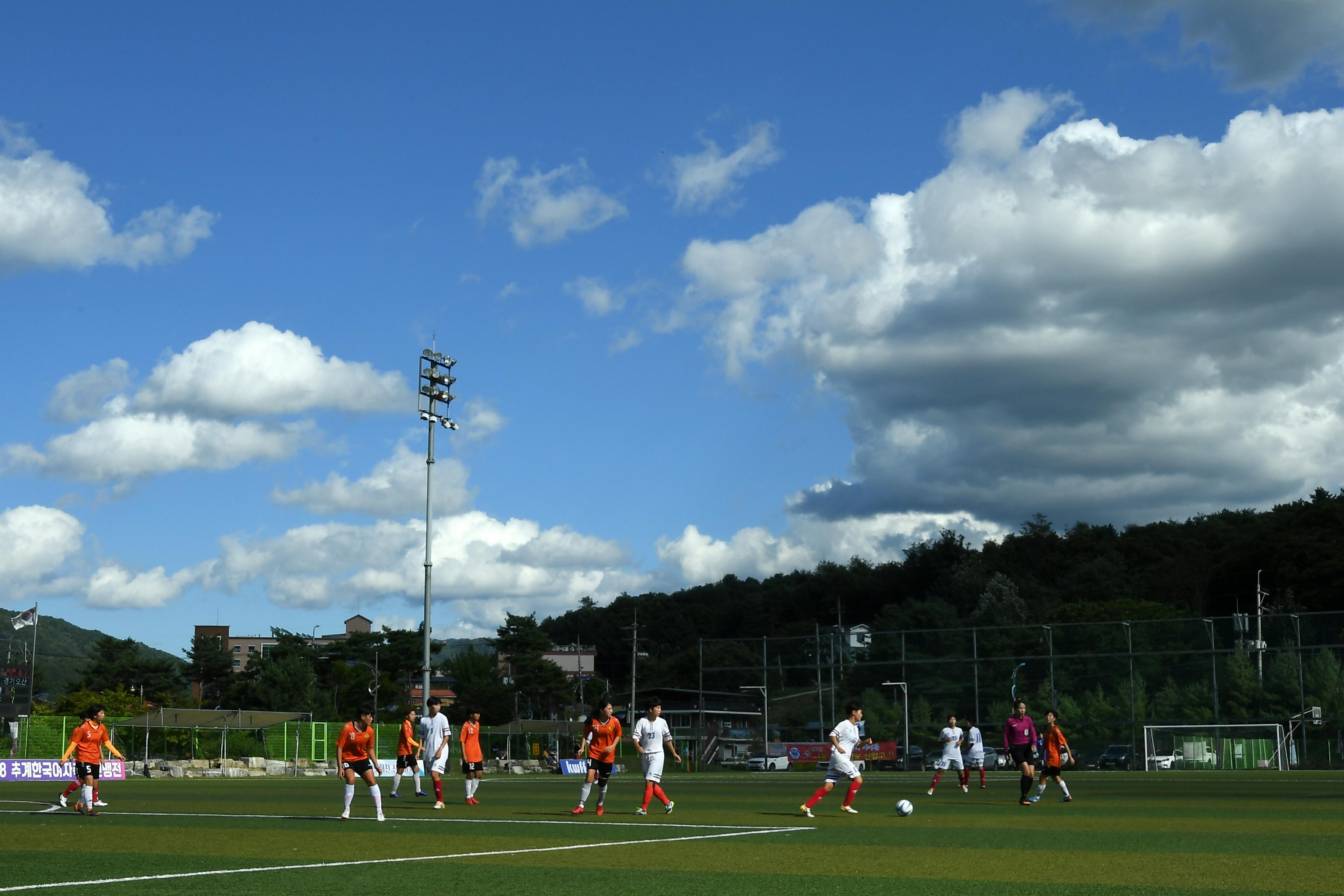 물의나라 화천 2018 추계 한국여자축구연맹전 의 사진