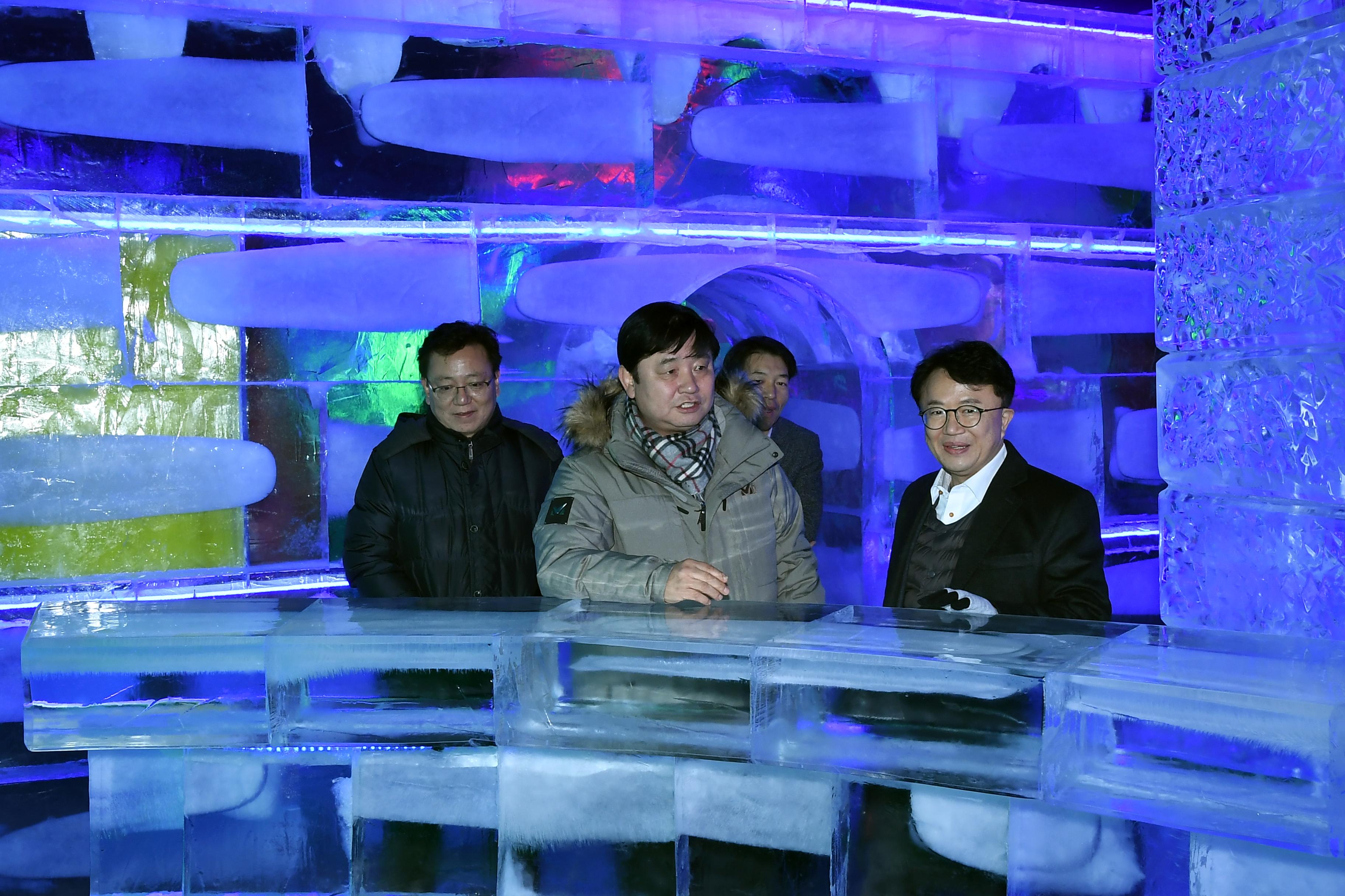 2019 세계최대 실내얼음조각광장 전경 의 사진