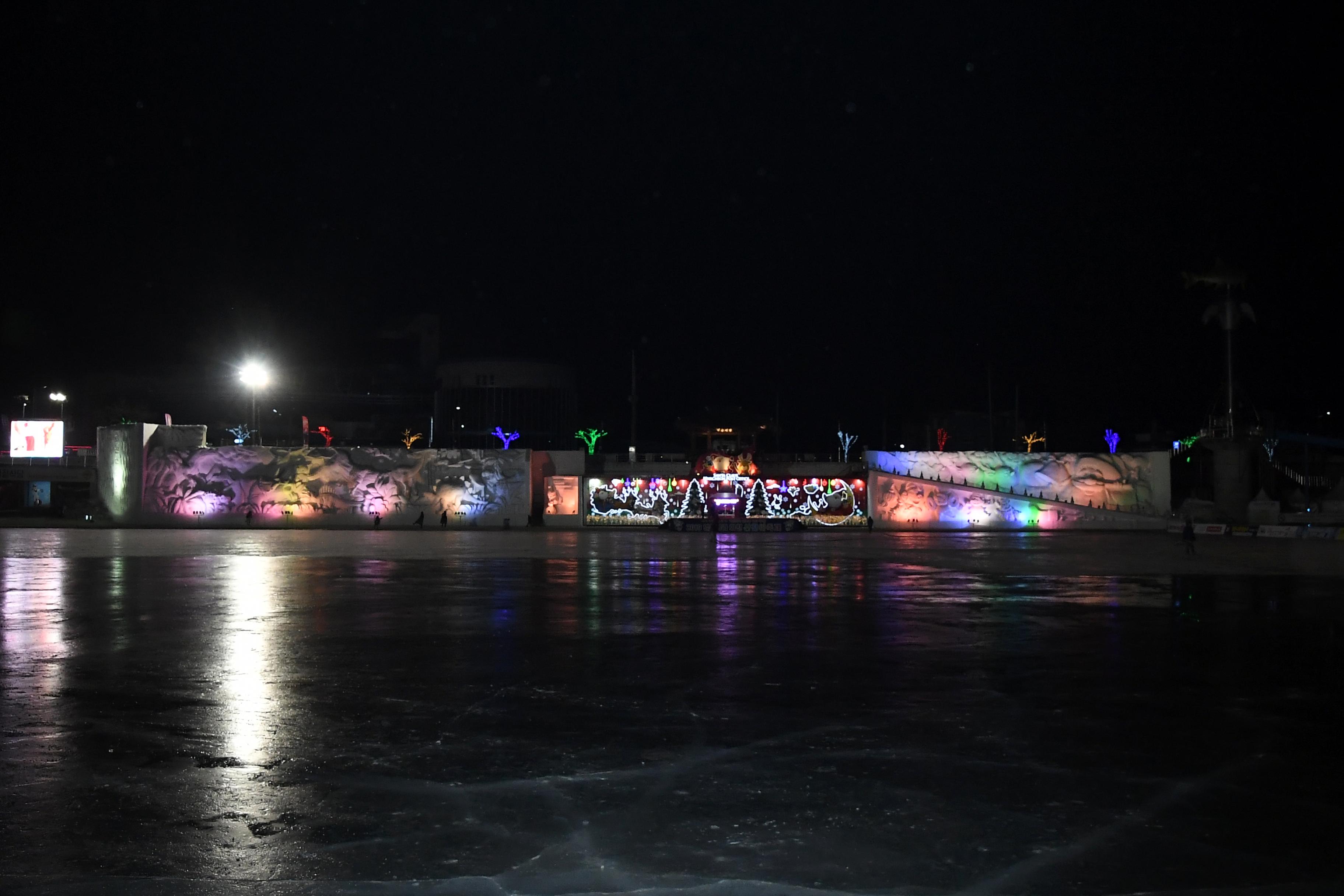 2019 화천산천어축제장 야간빙질 관리  전경 의 사진