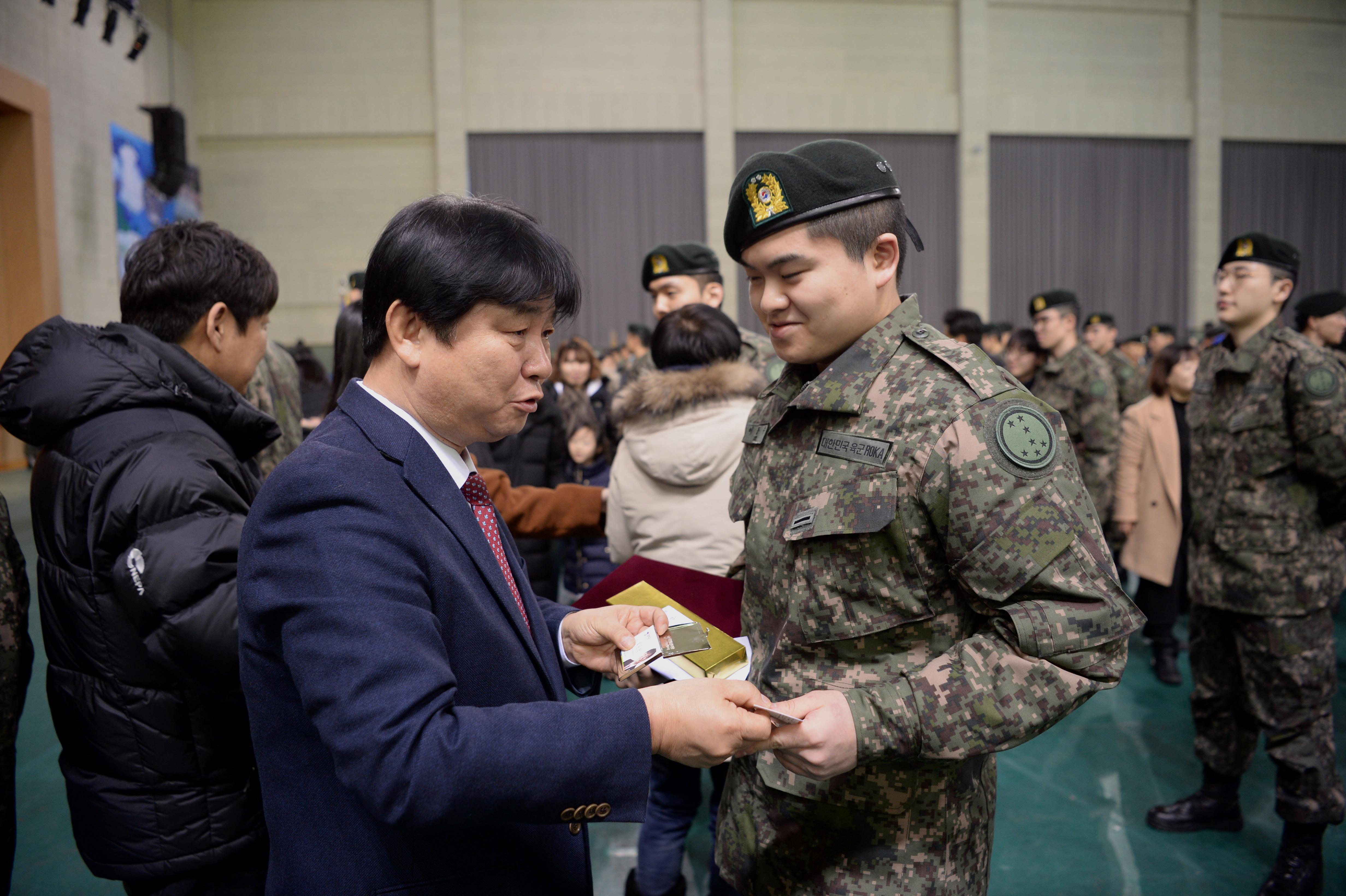 2019 육군 제7보병 사단 신병수료식 의 사진