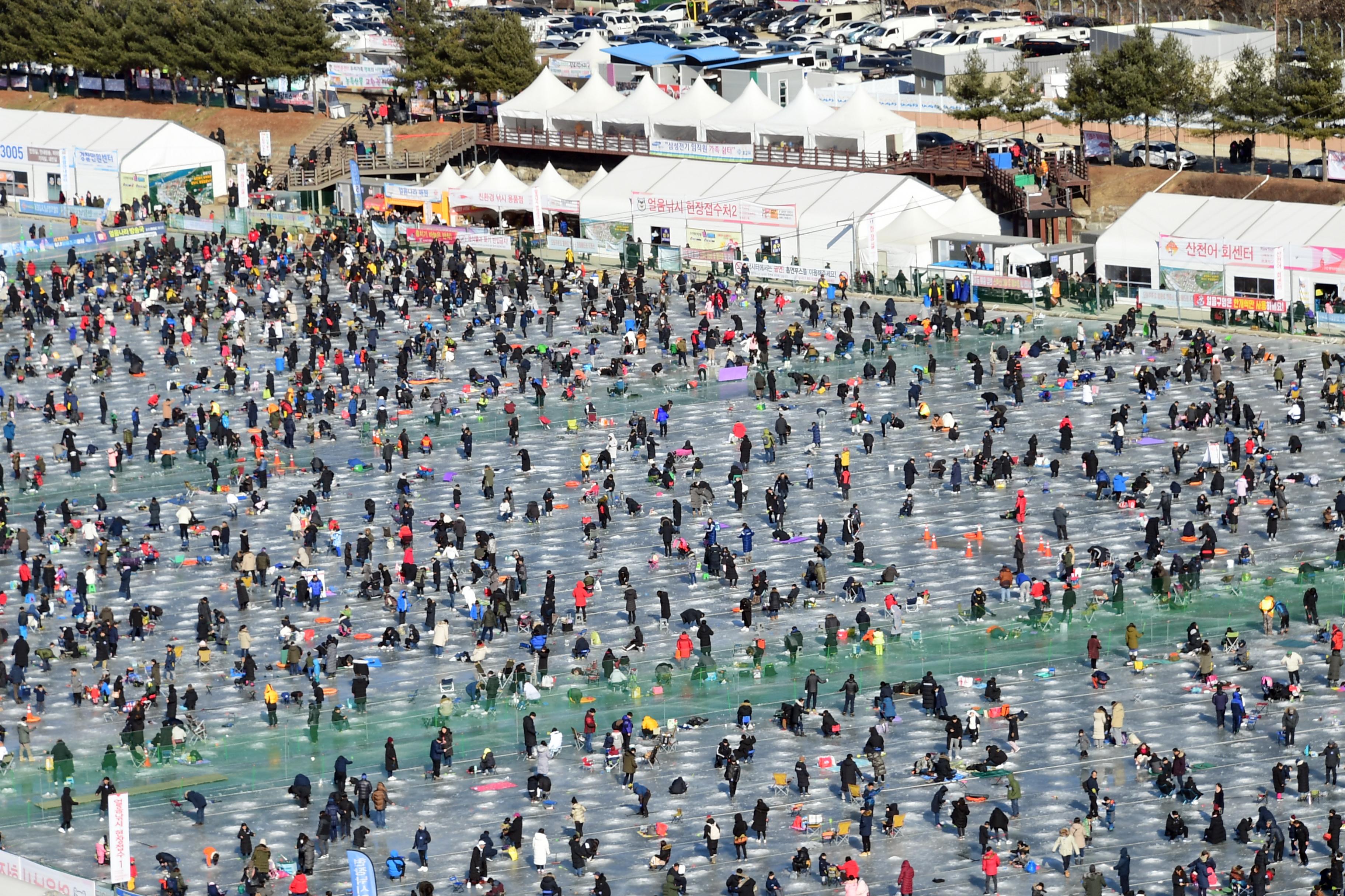 2019 화천산천어축제장 전경 의 사진