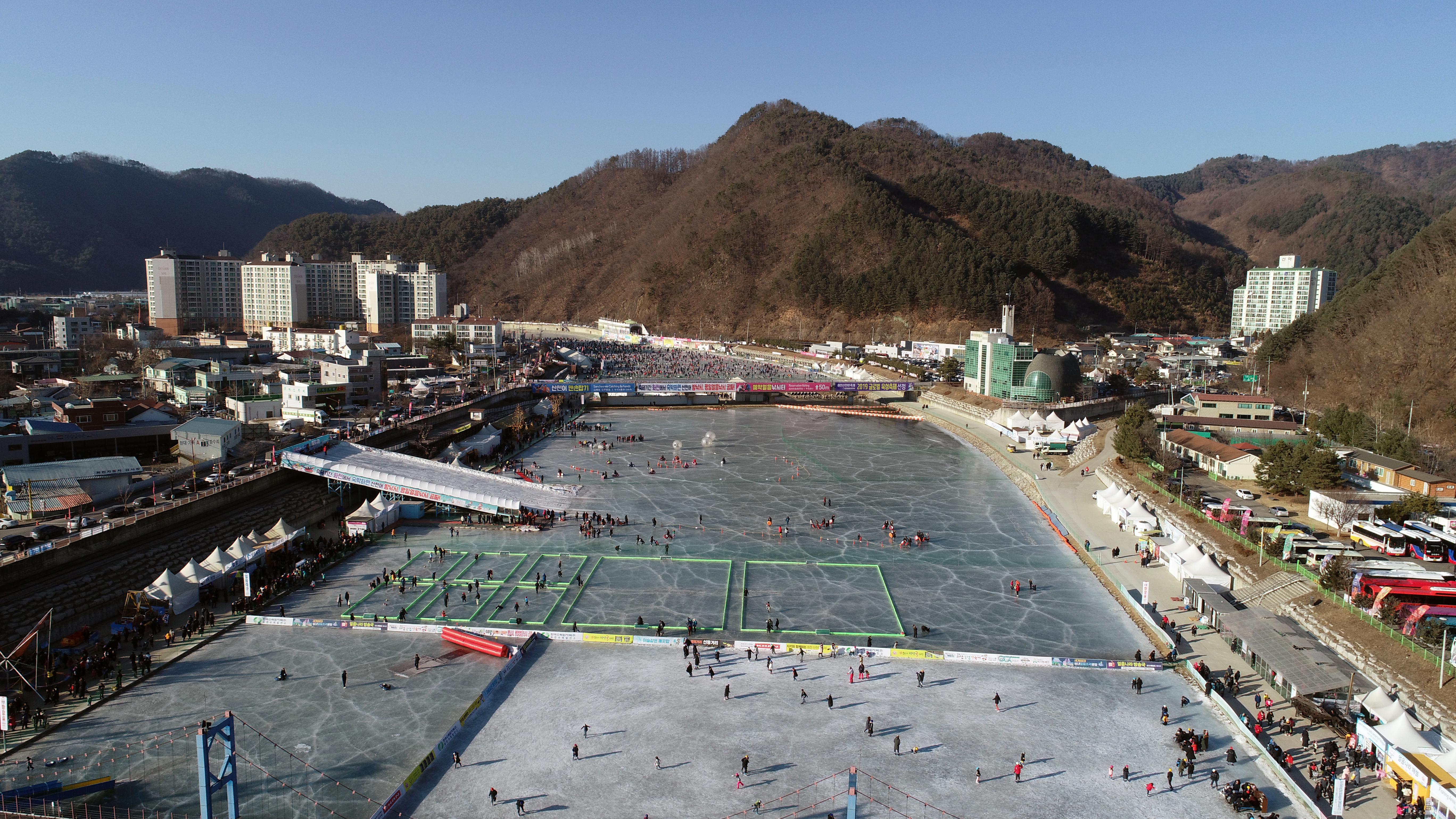 2019 화천산천어축제장 드론 촬영 전경 의 사진