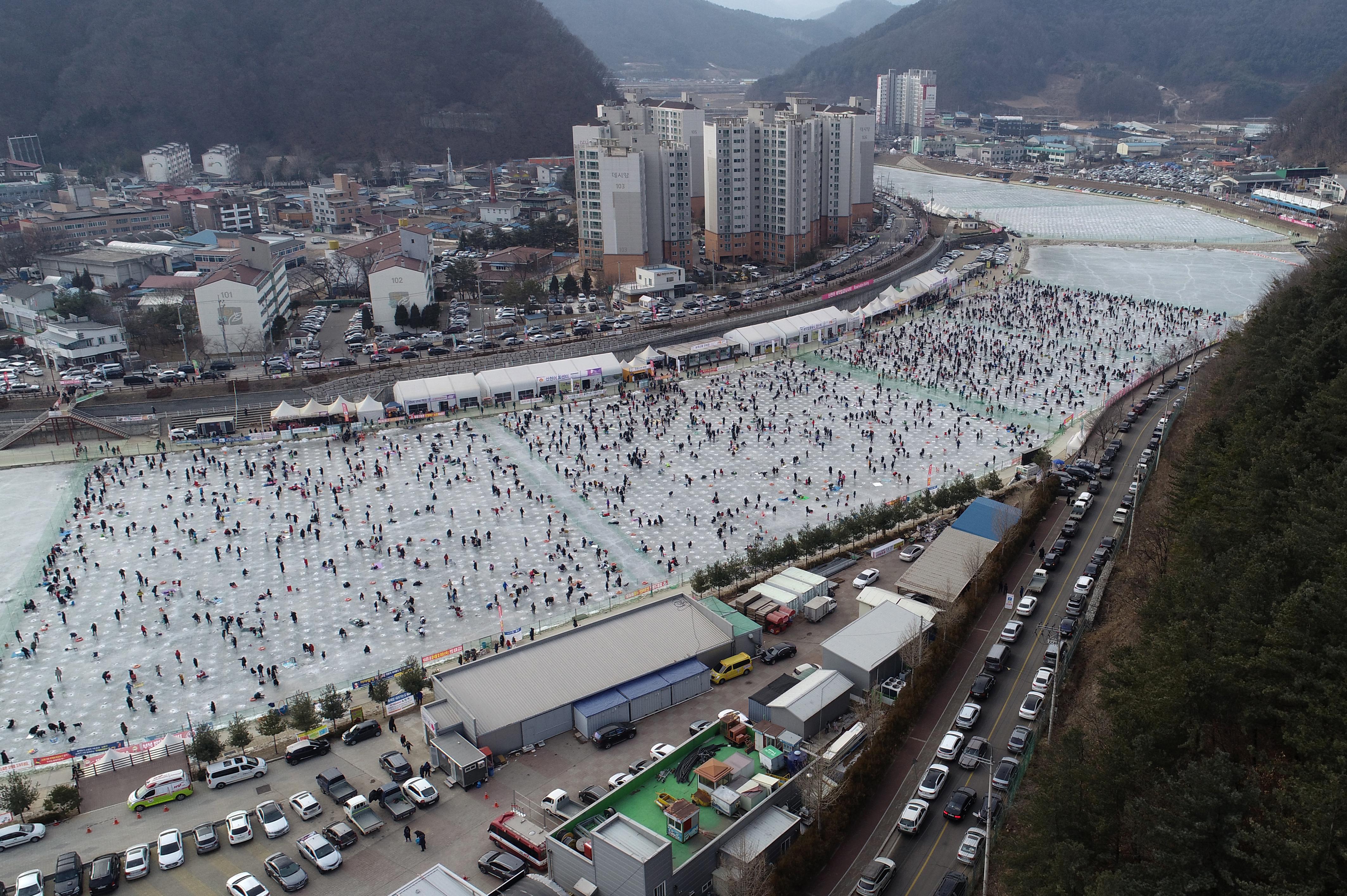 2019 화천산천어축제장 드론 촬영 전경 의 사진