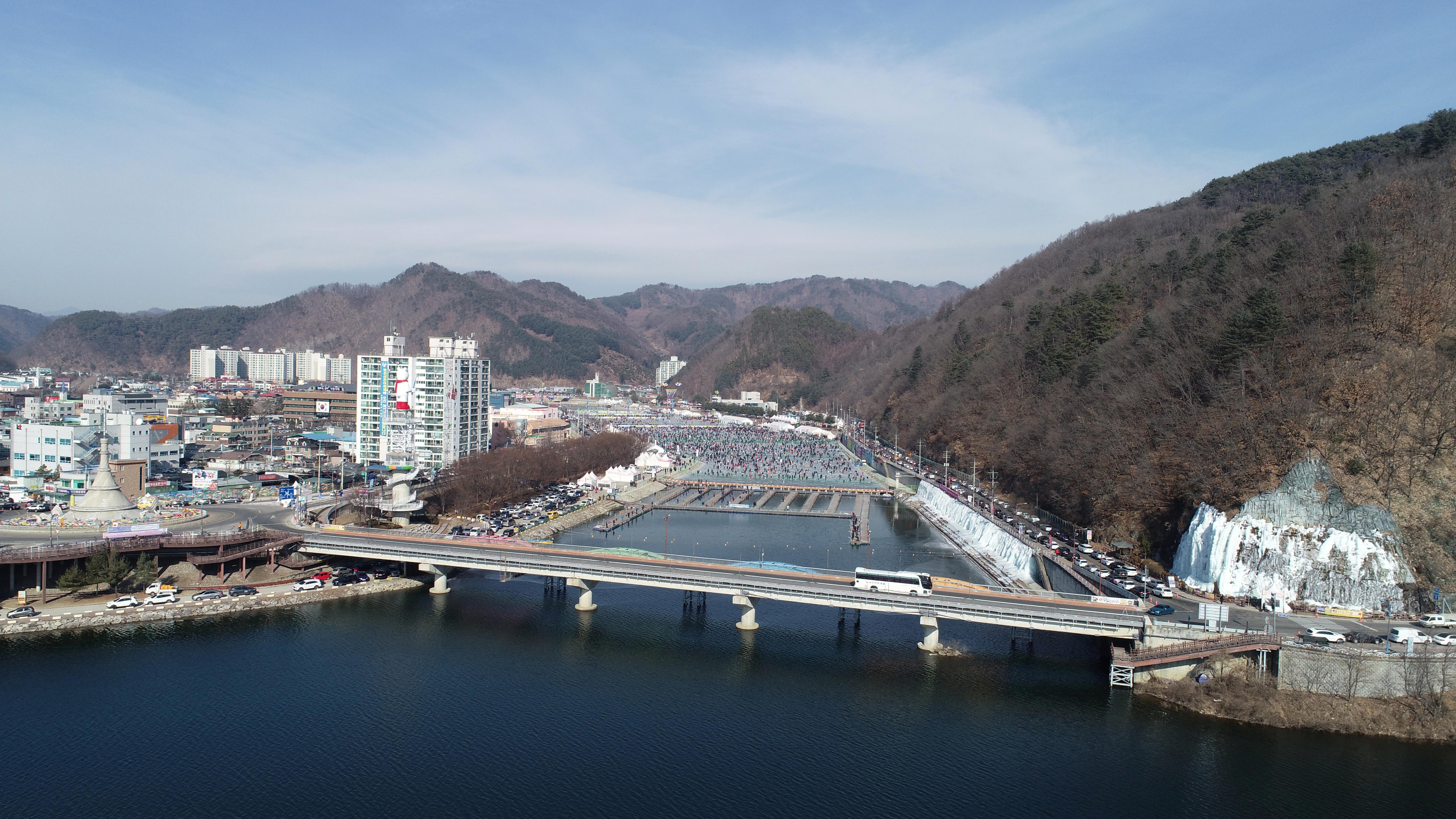 2019 화천산천어축제장 드론 촬영 전경 의 사진