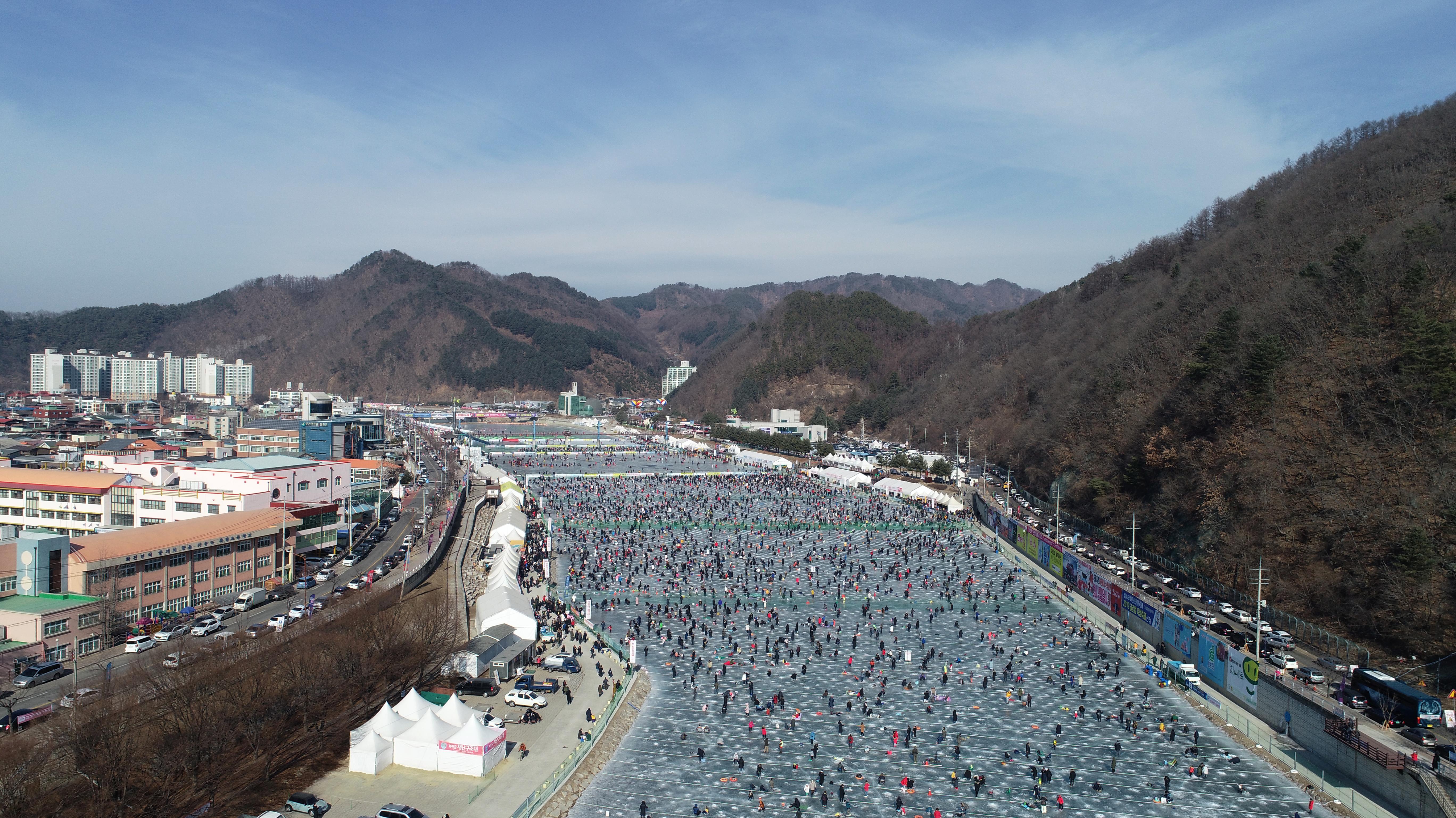 2019 화천산천어축제장 드론 촬영 전경 의 사진