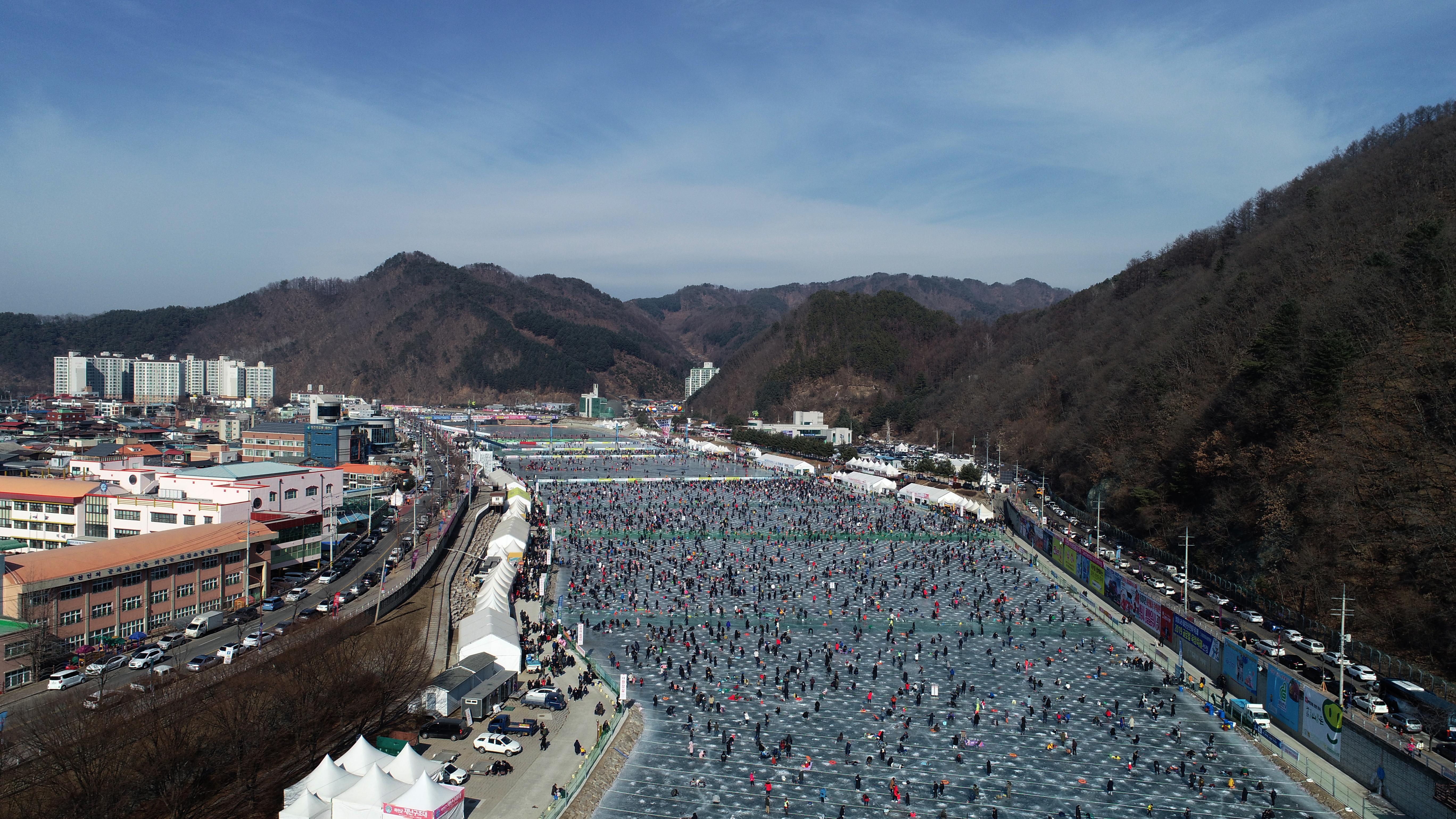 2019 화천산천어축제장 드론 촬영 전경 의 사진