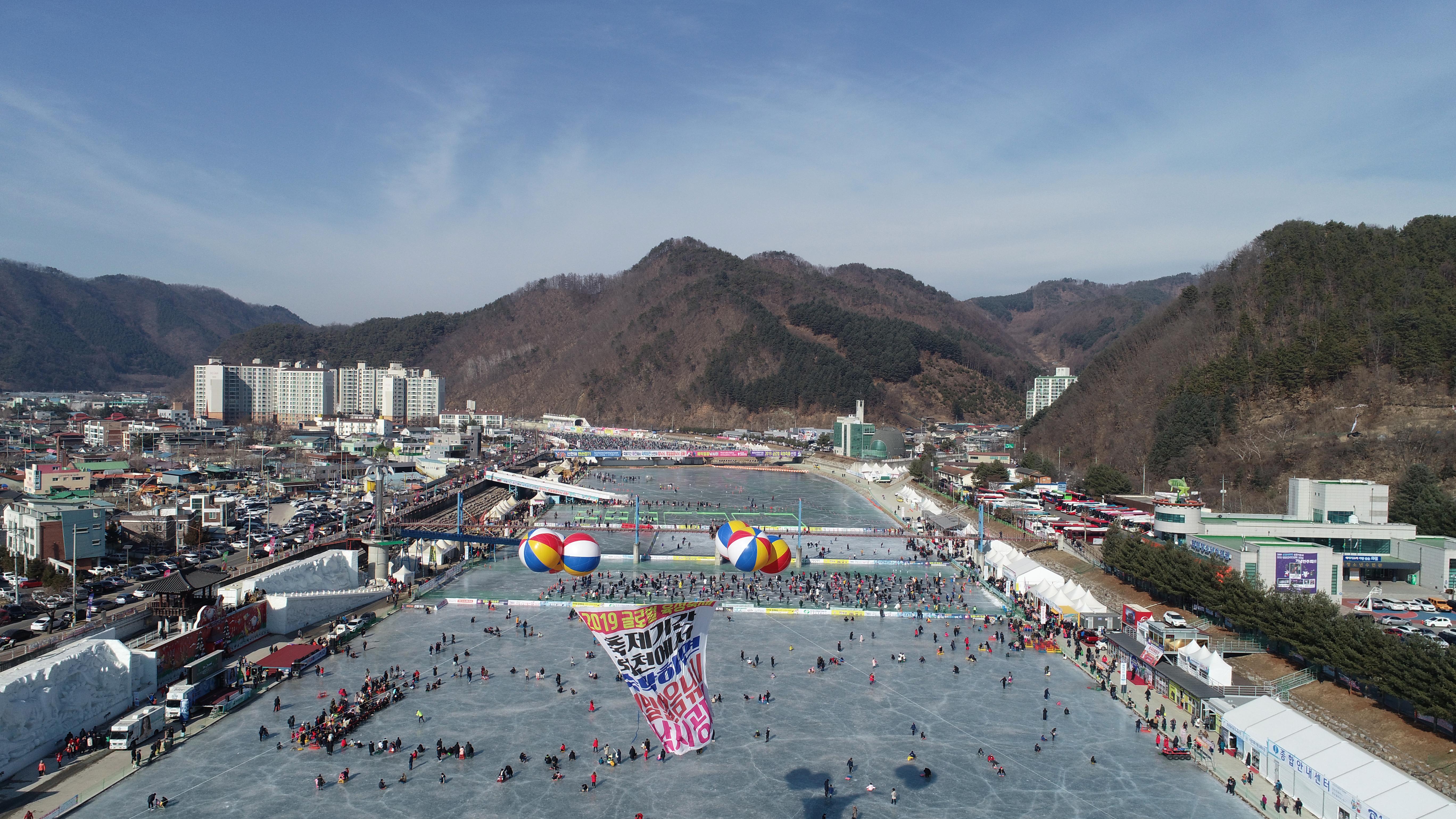 2019 화천산천어축제장 드론 촬영 전경 의 사진