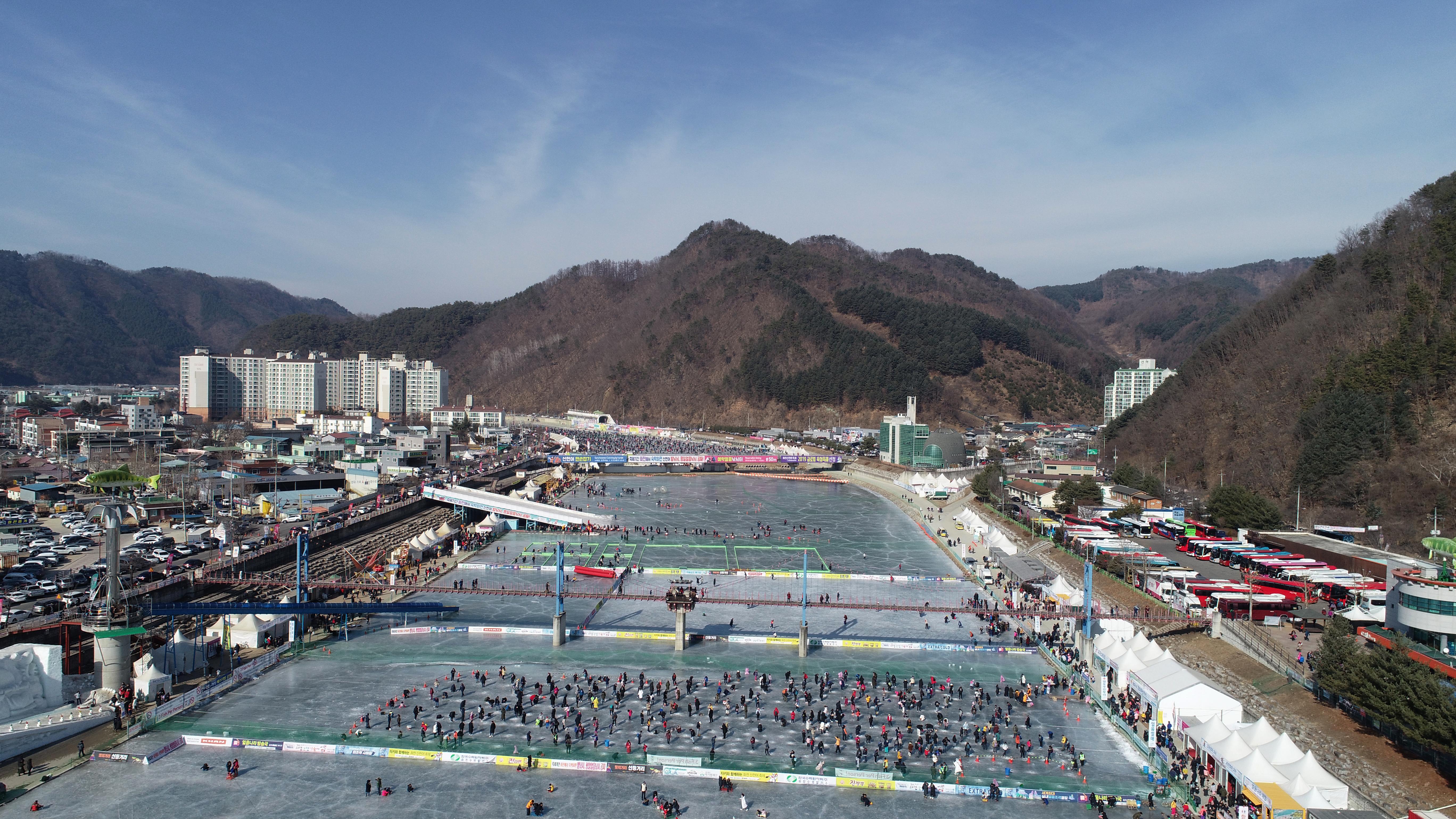 2019 화천산천어축제장 드론 촬영 전경 의 사진