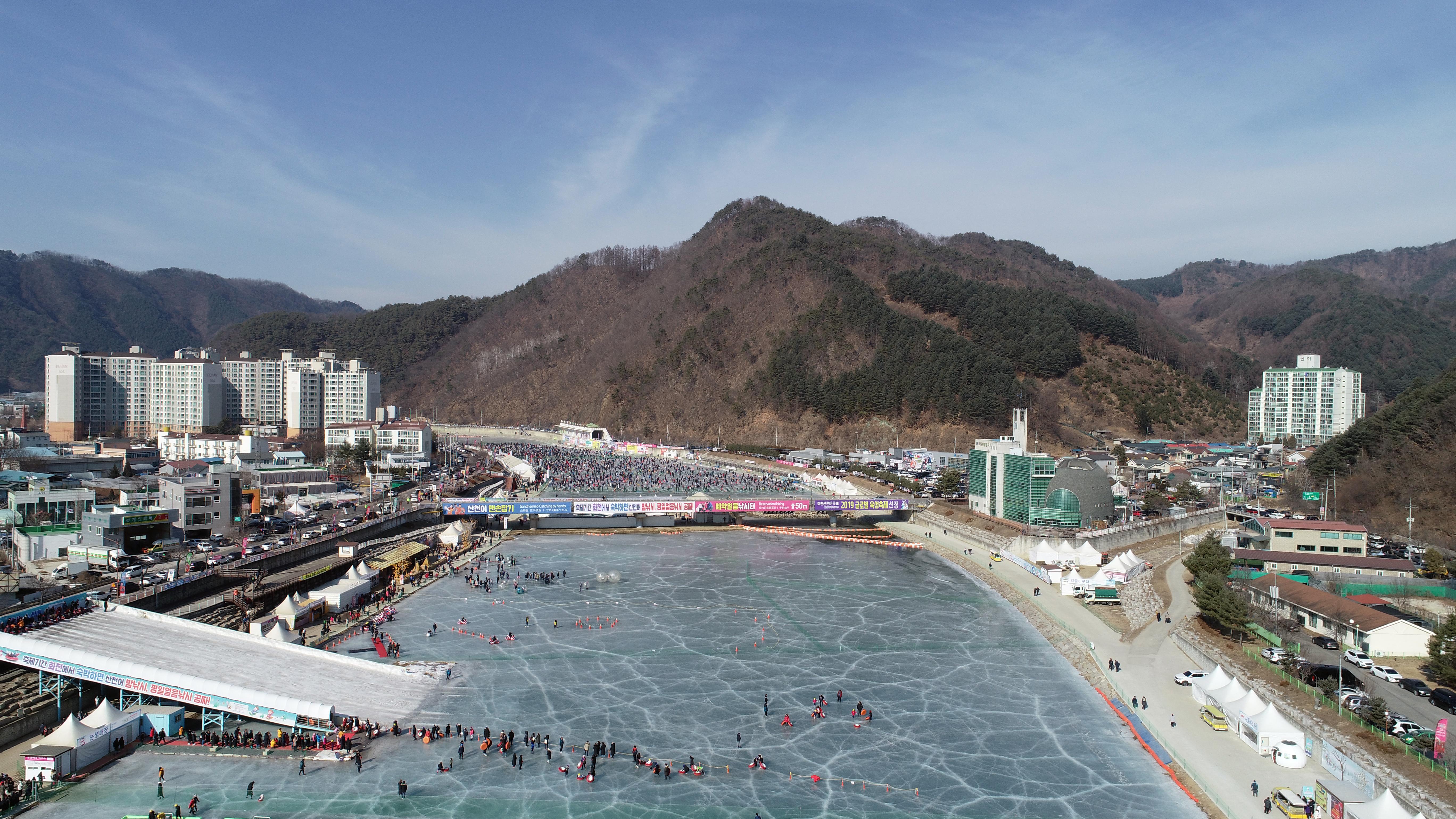 2019 화천산천어축제장 드론 촬영 전경 의 사진