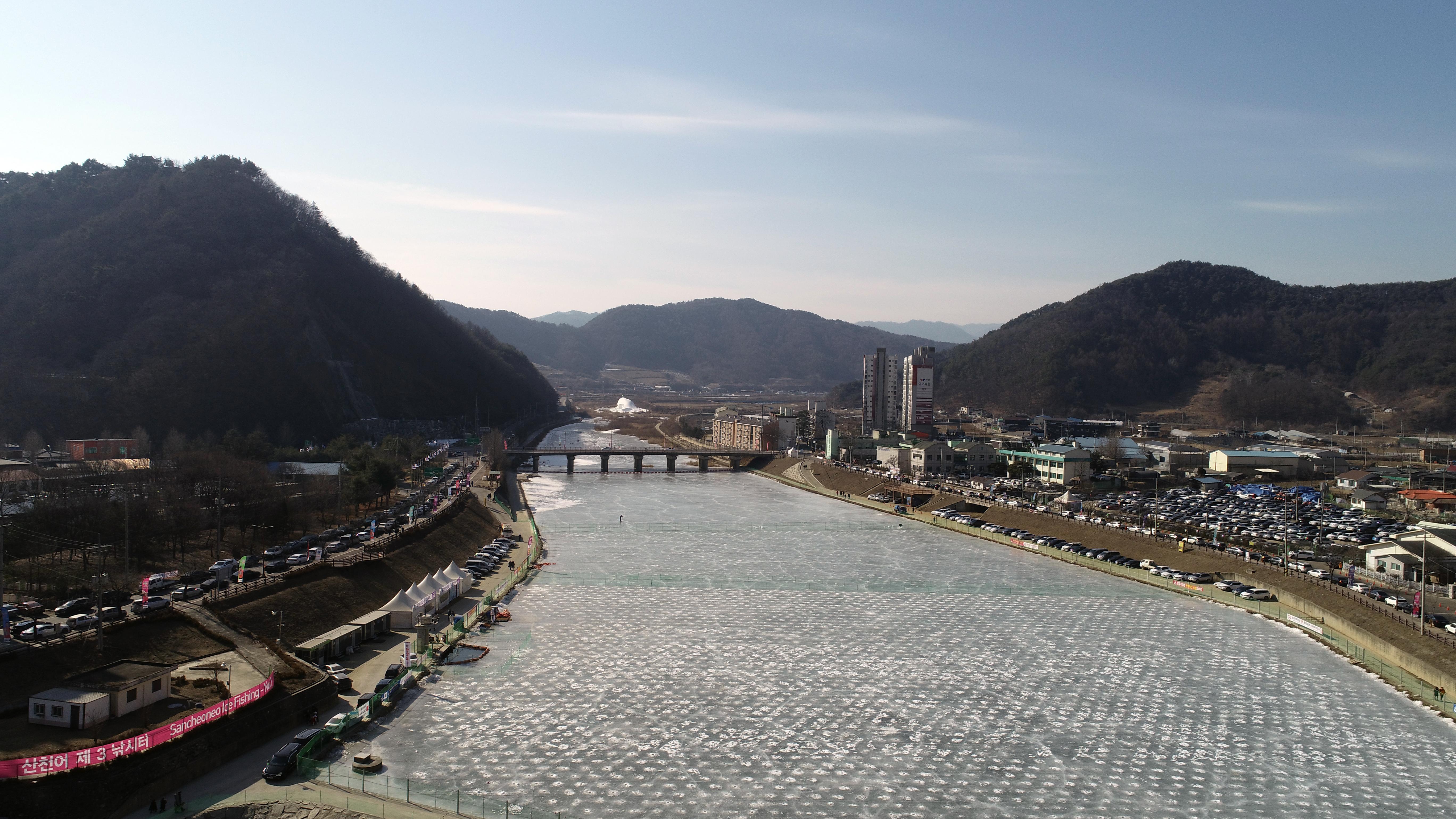 2019 화천산천어축제장 드론 촬영 전경 의 사진