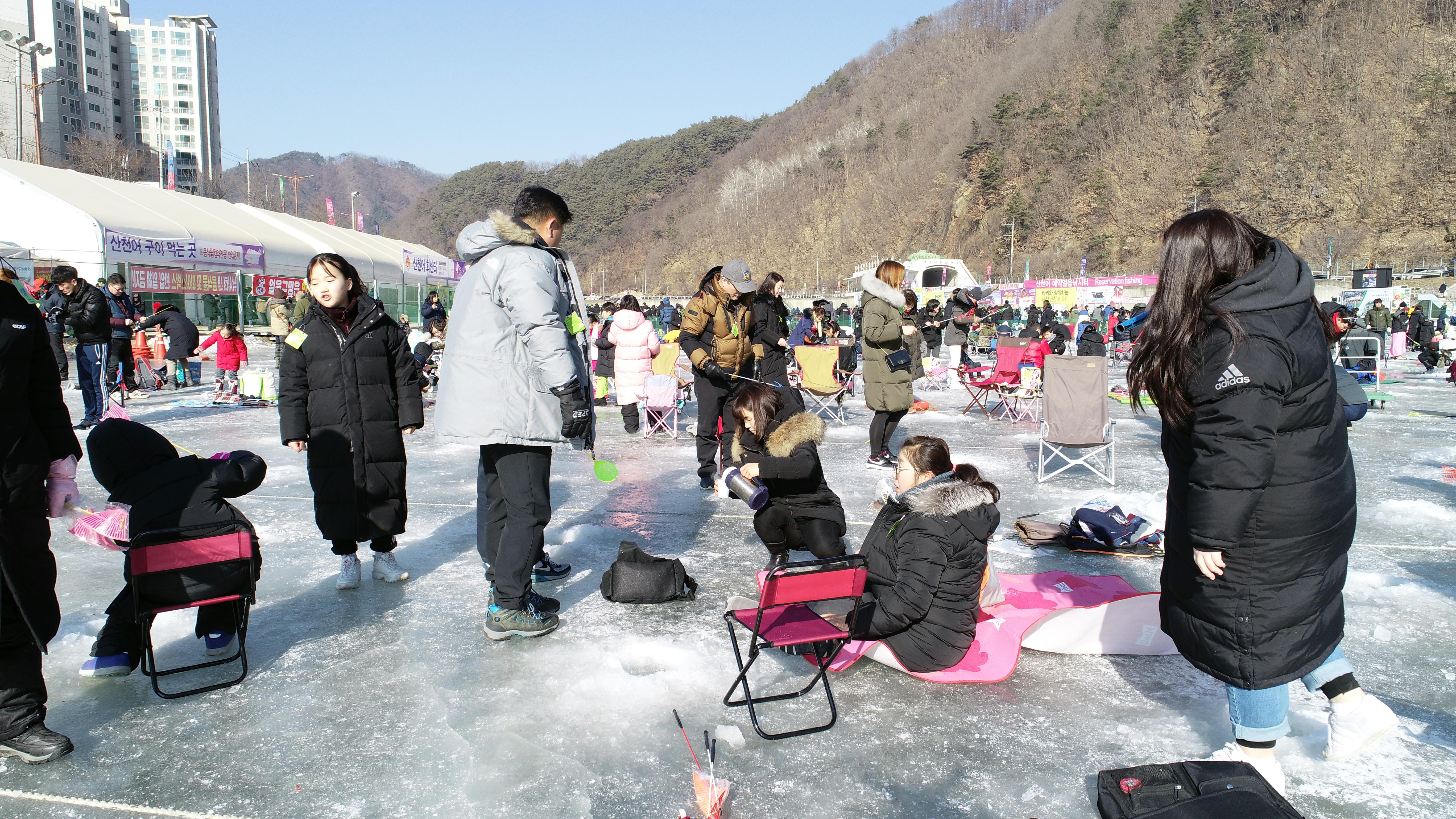 2019 화천산천어축제장 드론 촬영 전경 의 사진