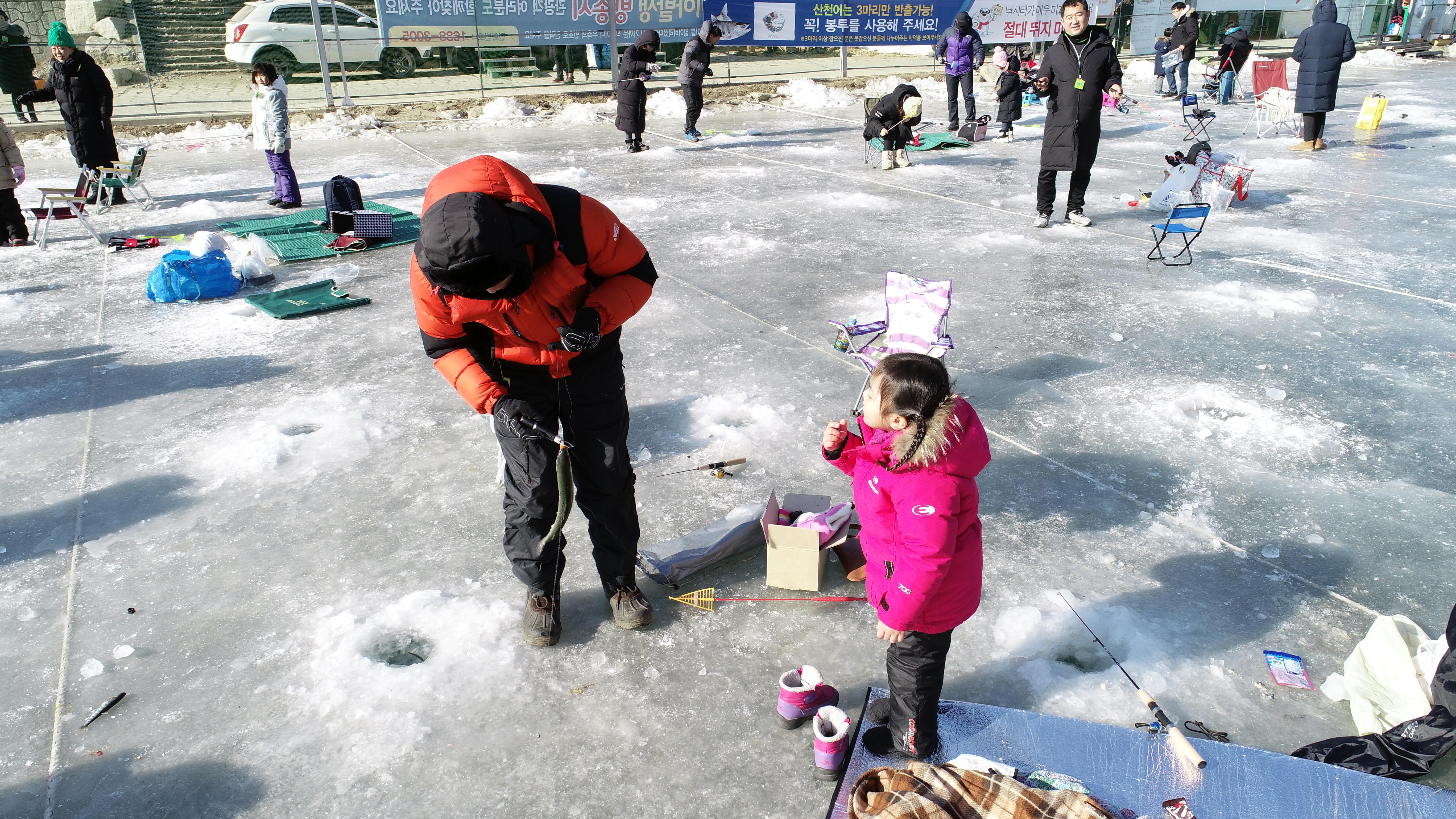 2019 화천산천어축제장 드론 촬영 전경 의 사진