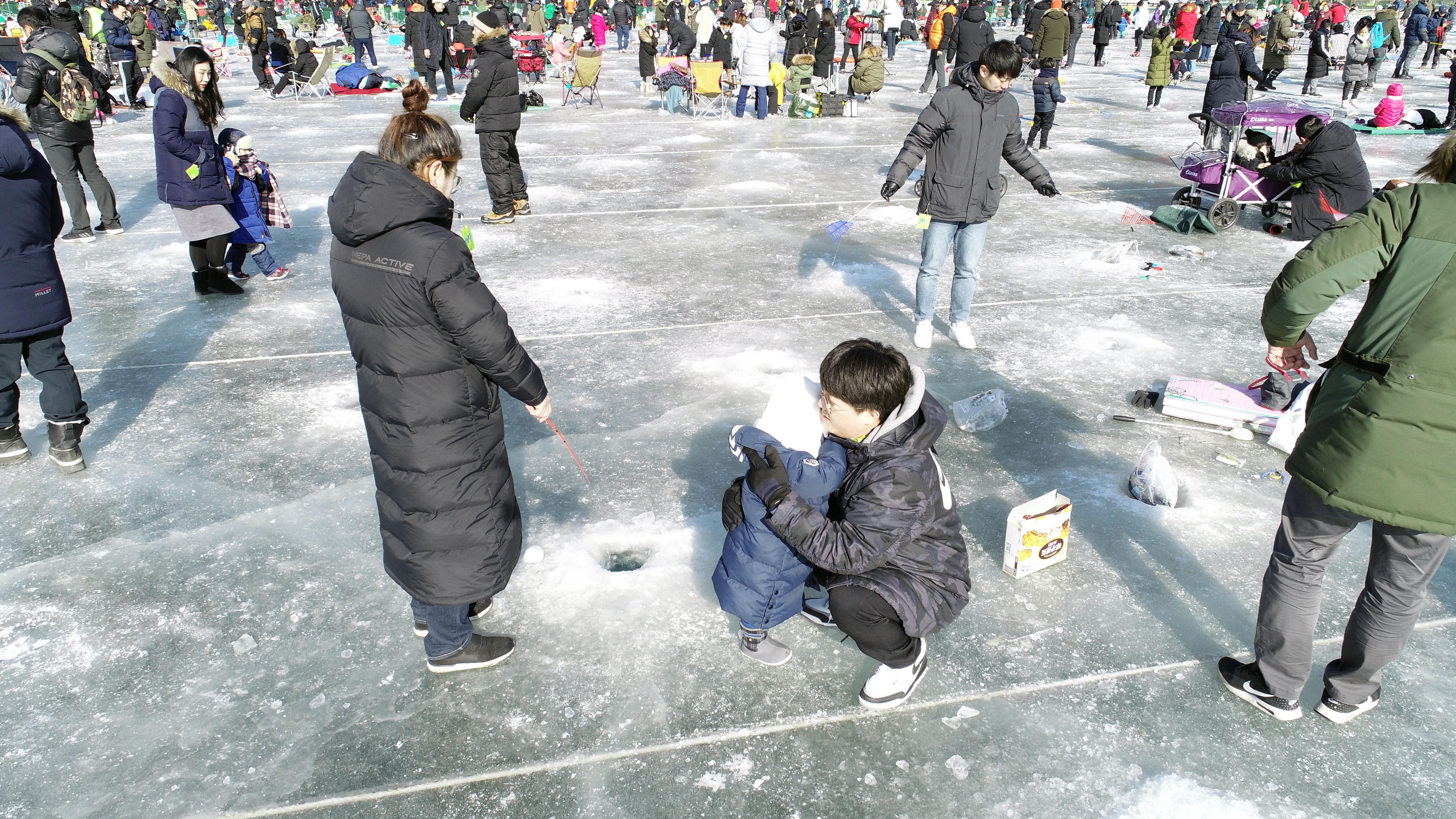 2019 화천산천어축제장 드론 촬영 전경 의 사진