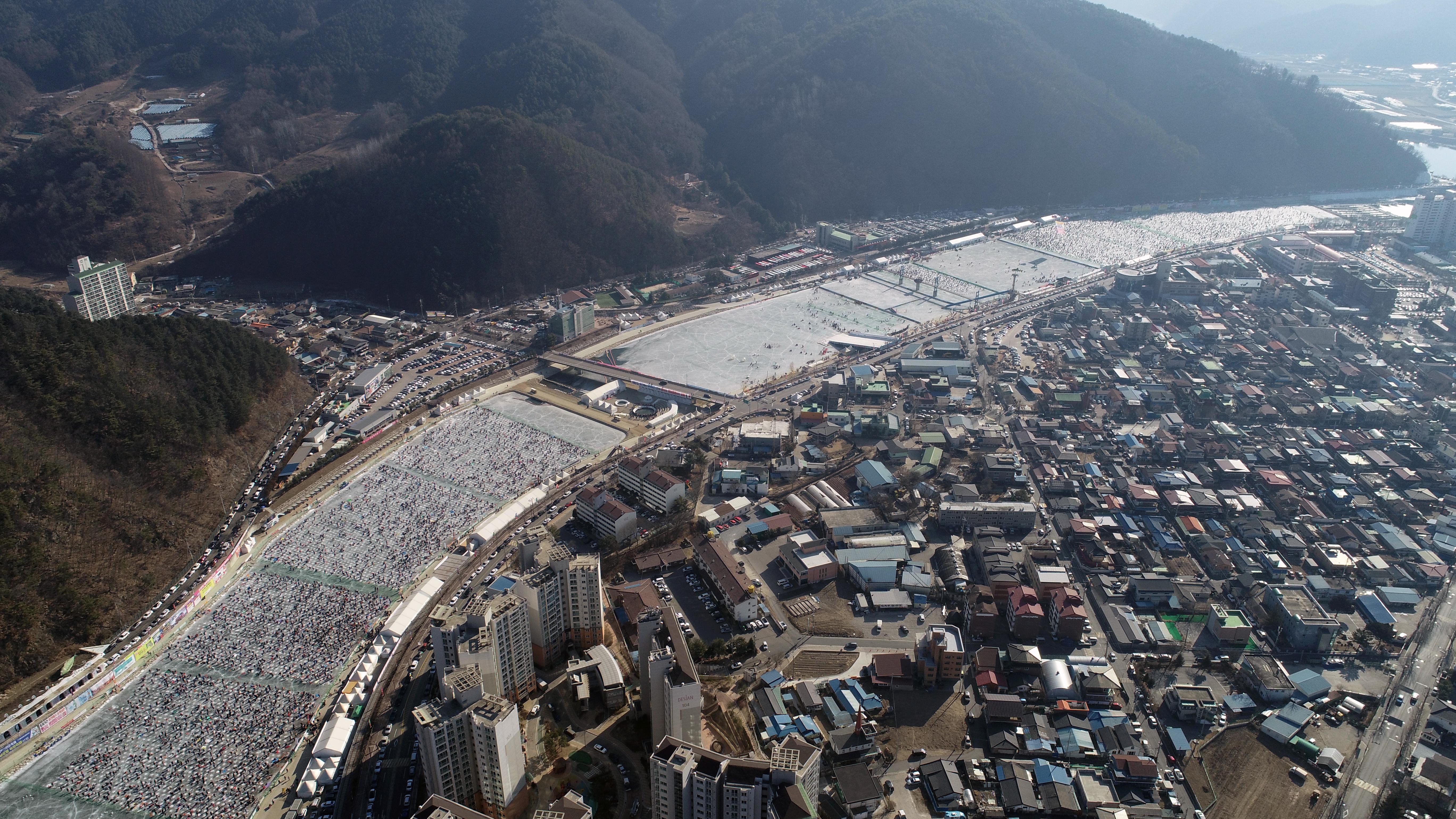 2019 화천산천어축제장 드론 촬영 전경 의 사진