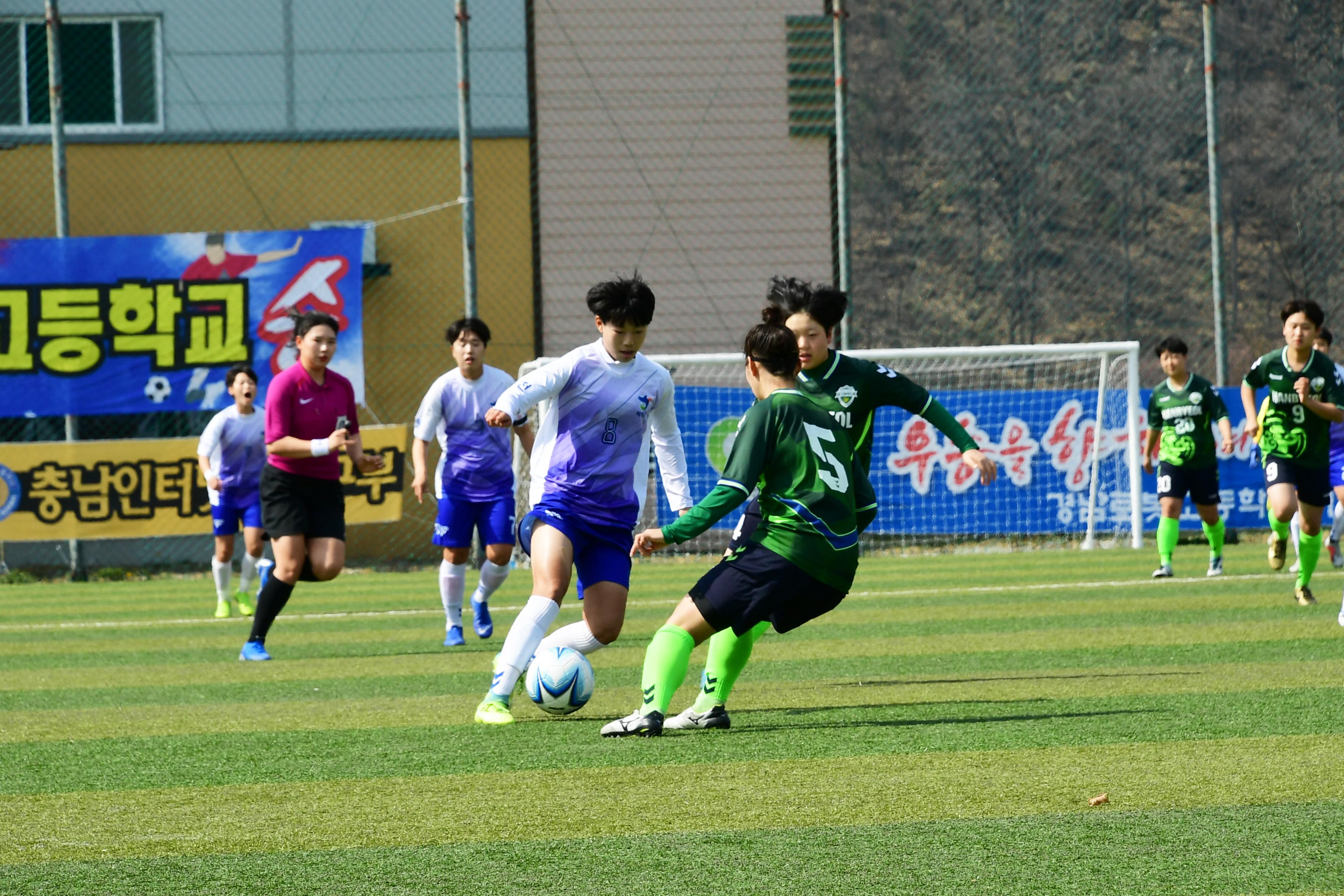 2019 춘계한국여자축구연맹전 의 사진