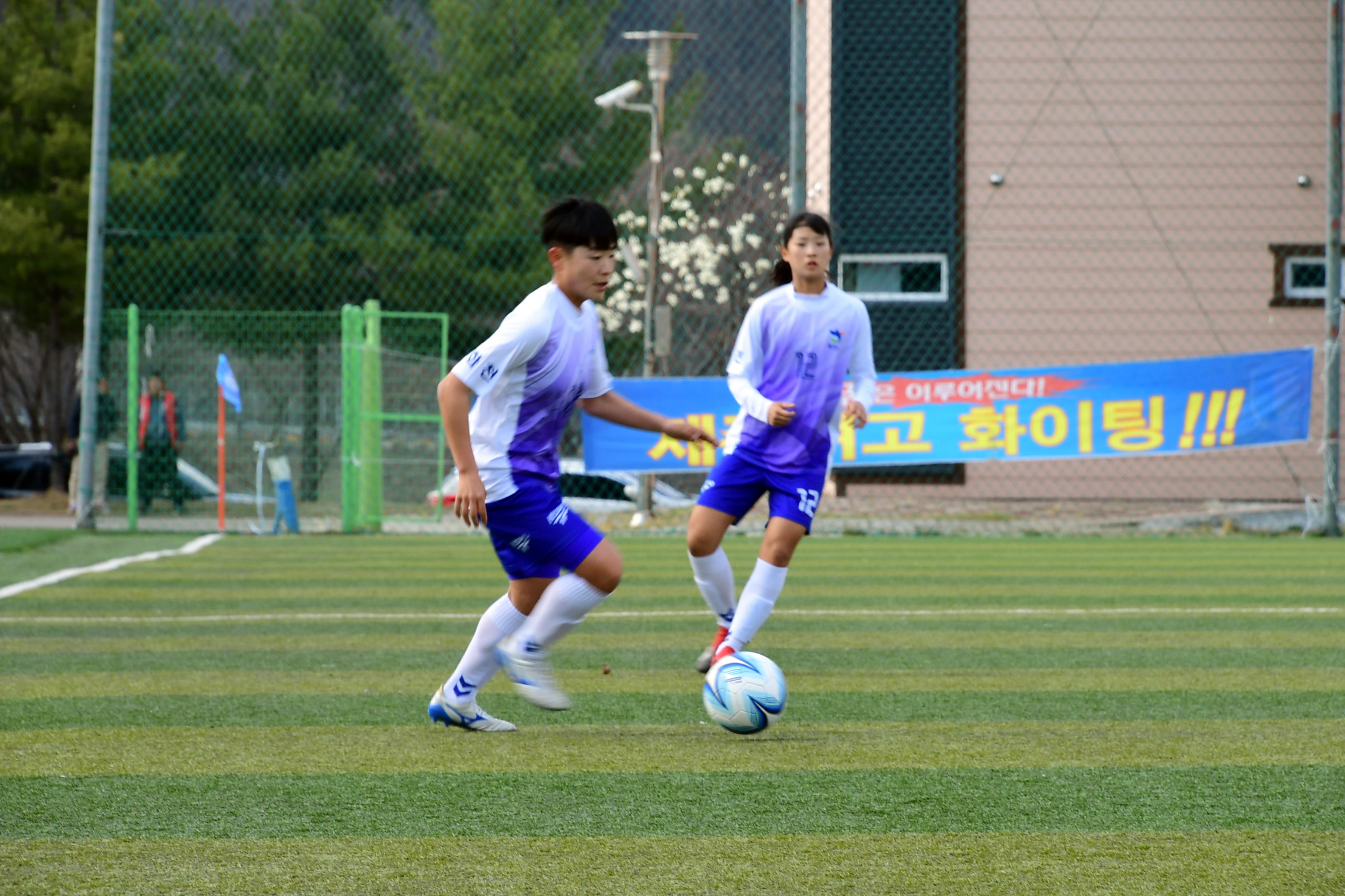 2019 춘계한국여자축구연맹전 의 사진