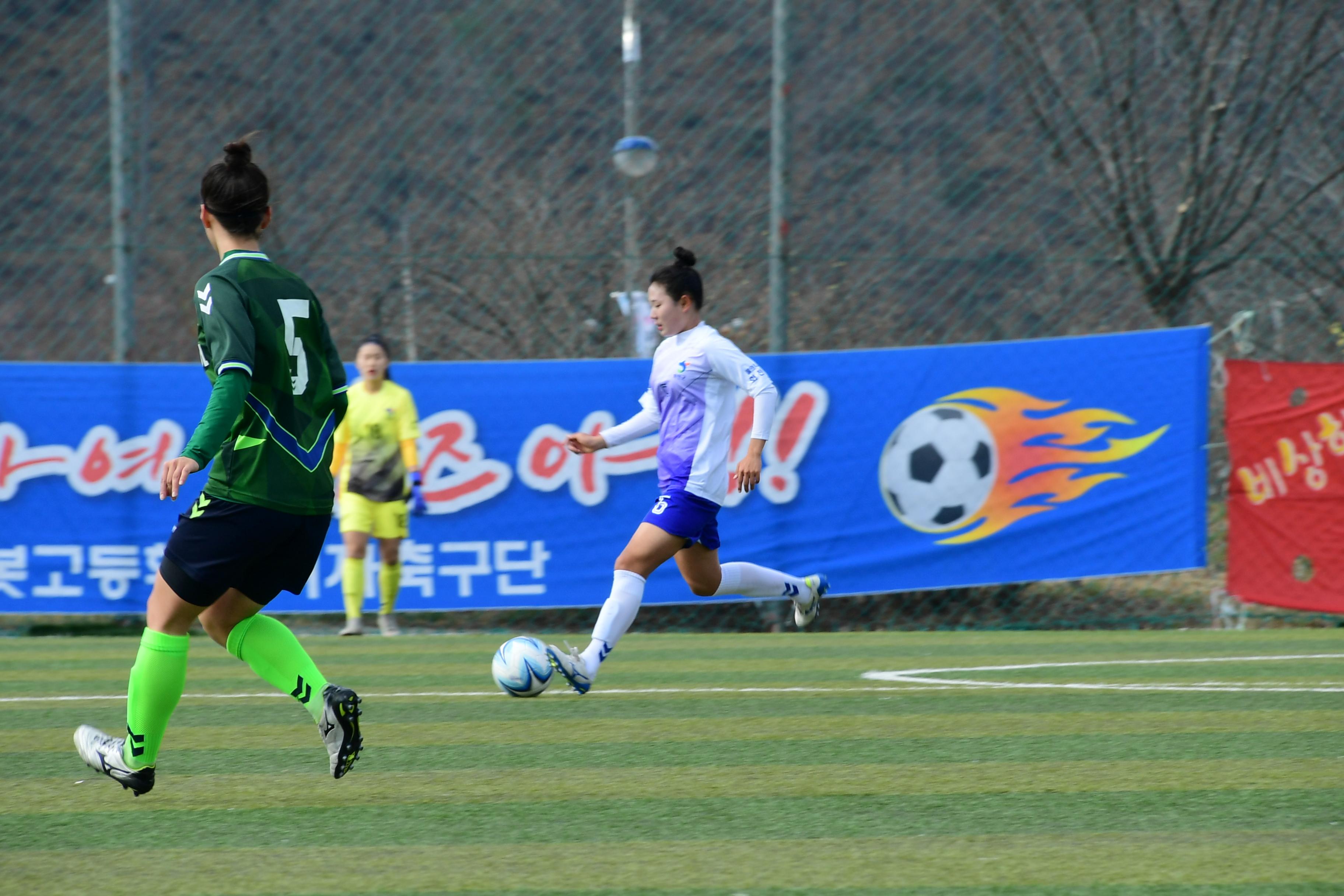 2019 춘계한국여자축구연맹전 의 사진