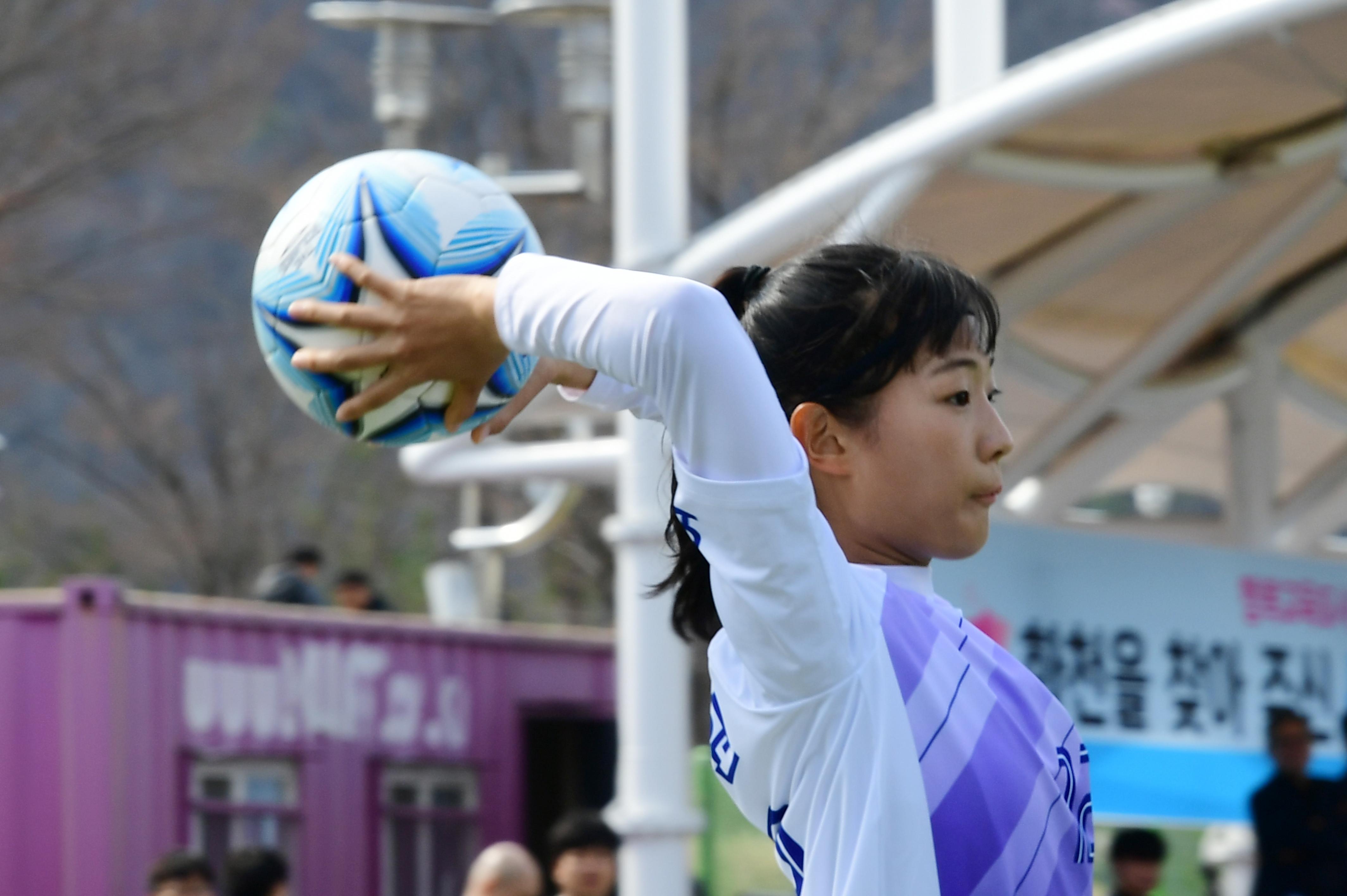 2019 춘계한국여자축구연맹전 의 사진