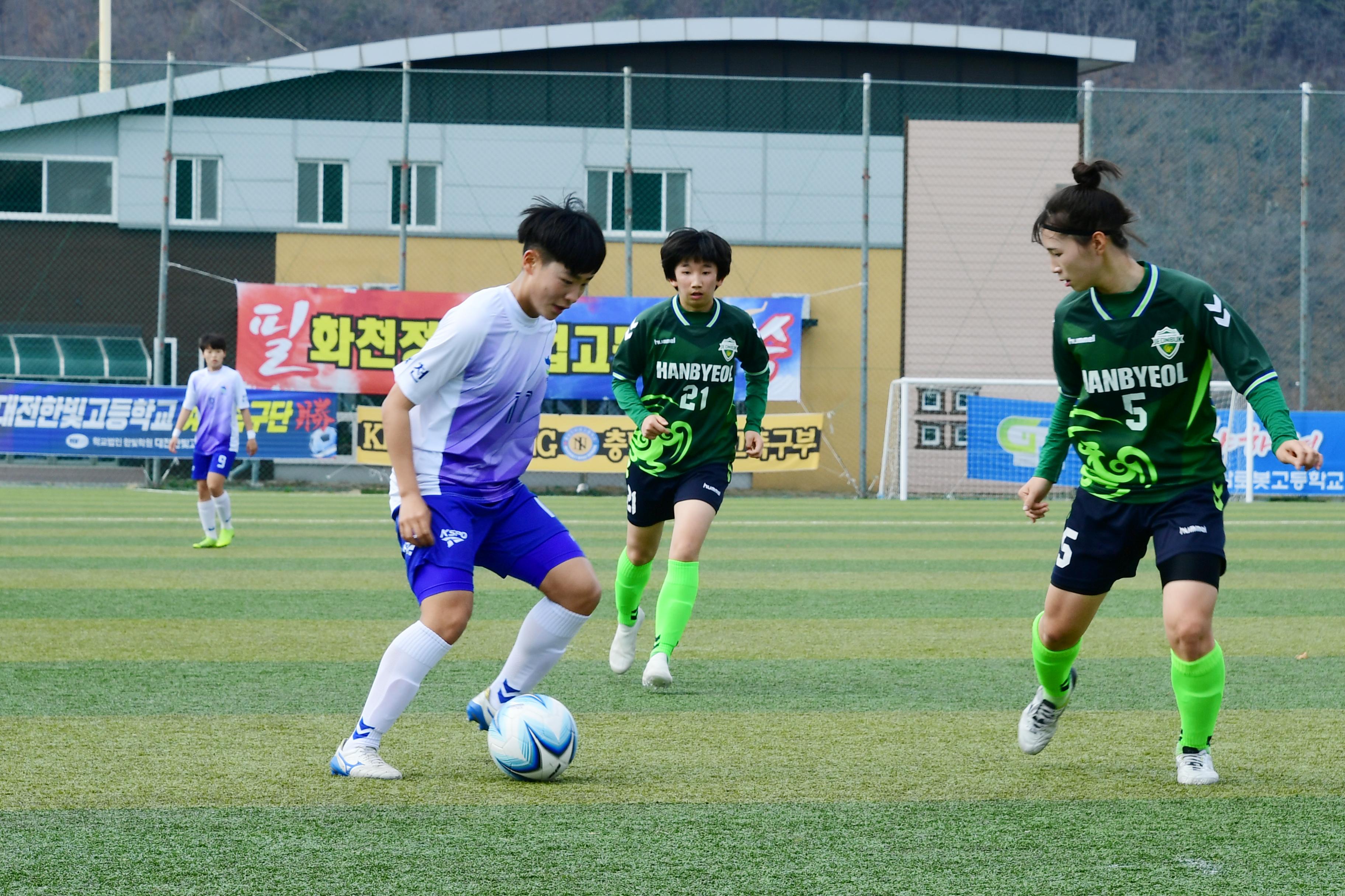 2019 춘계한국여자축구연맹전 의 사진