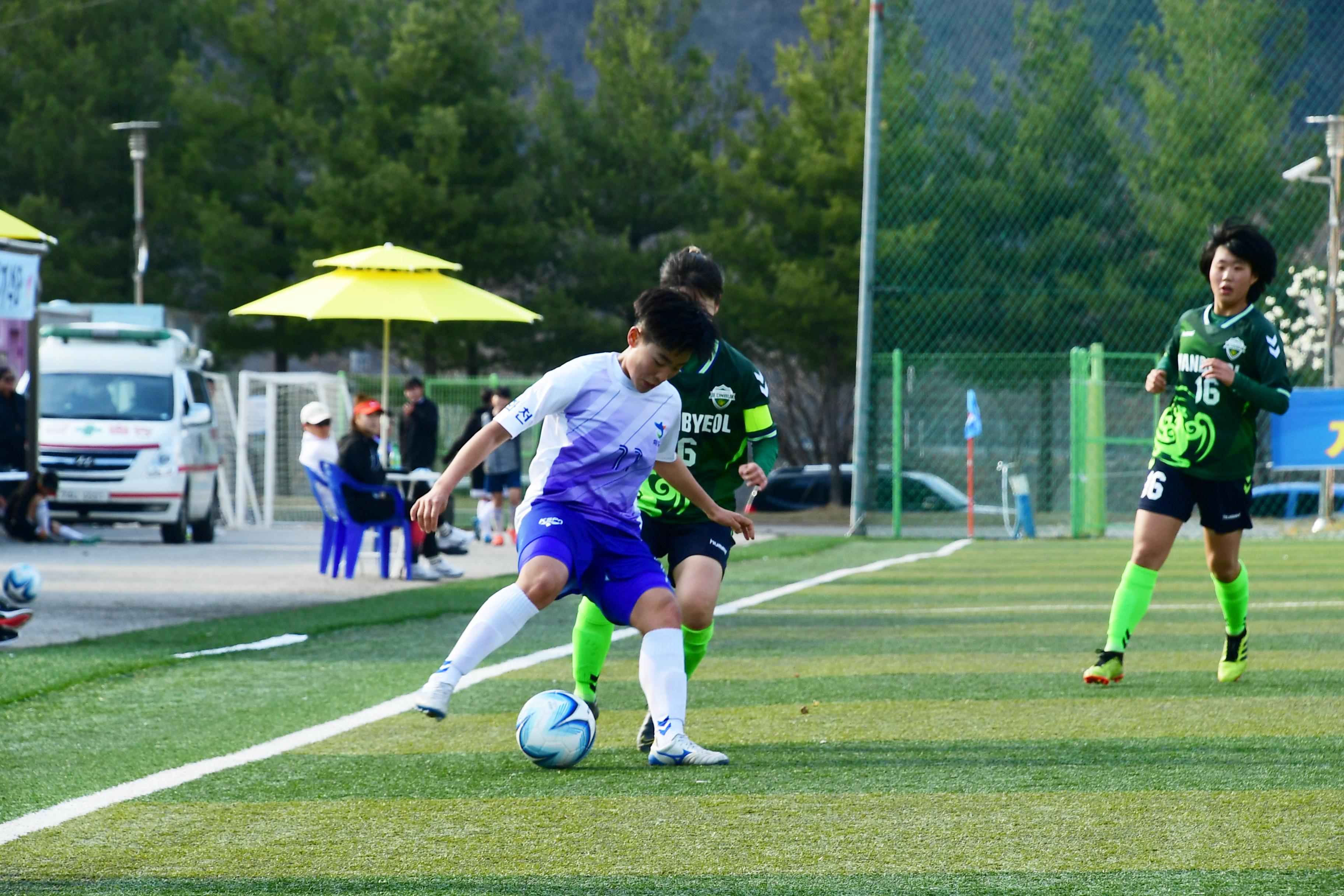 2019 춘계한국여자축구연맹전 의 사진