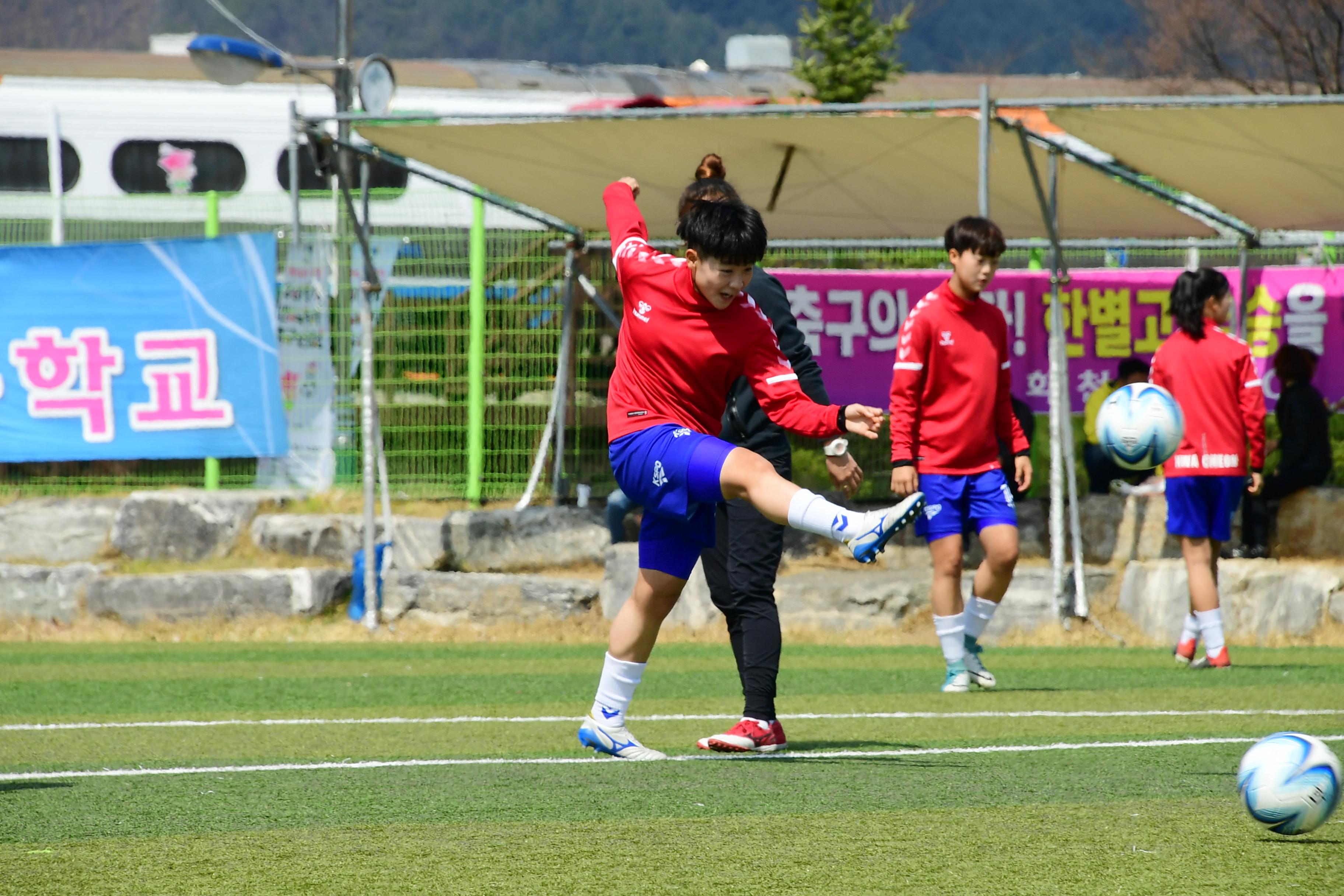 2019 춘계한국여자축구연맹전 의 사진