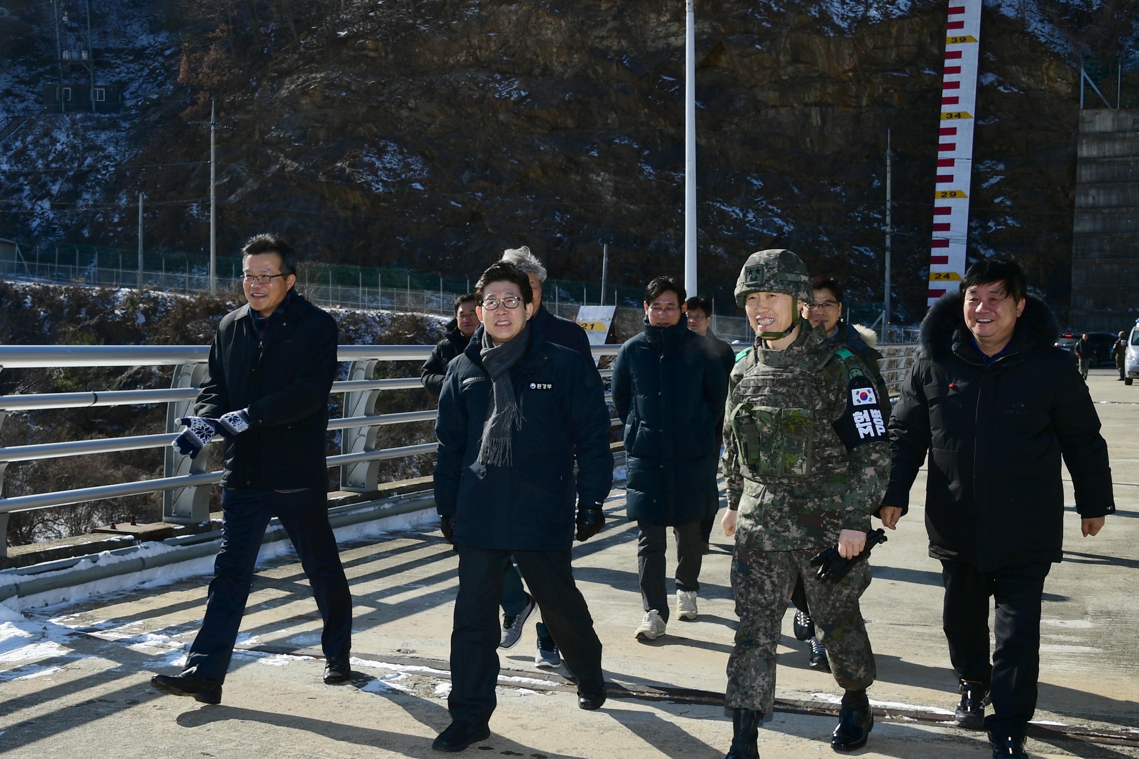 2020 조명래 환경부장관 아프리카돼지열병 발생지역 방문 의 사진