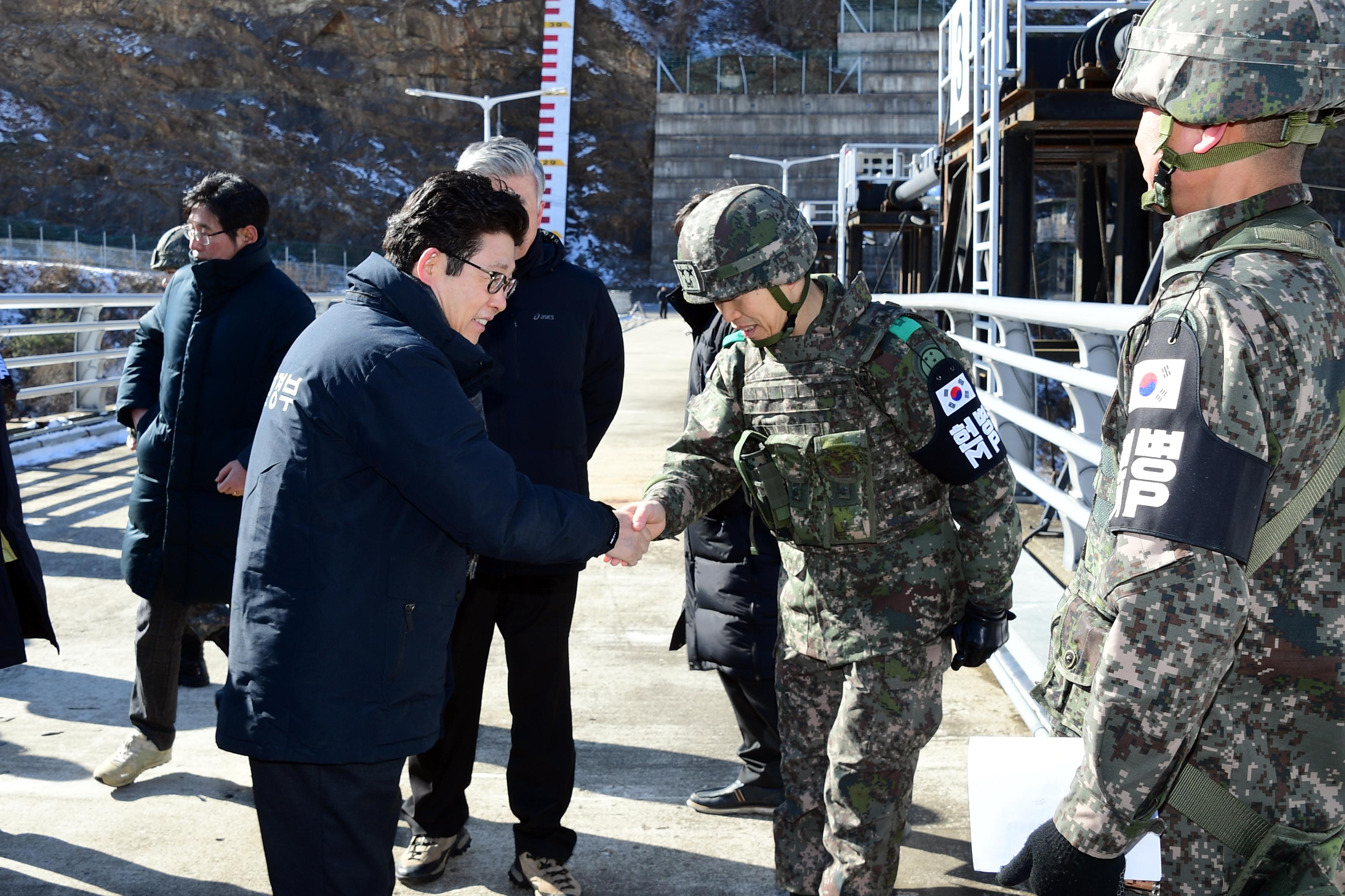 2020 조명래 환경부장관 아프리카돼지열병 발생지역 방문 의 사진