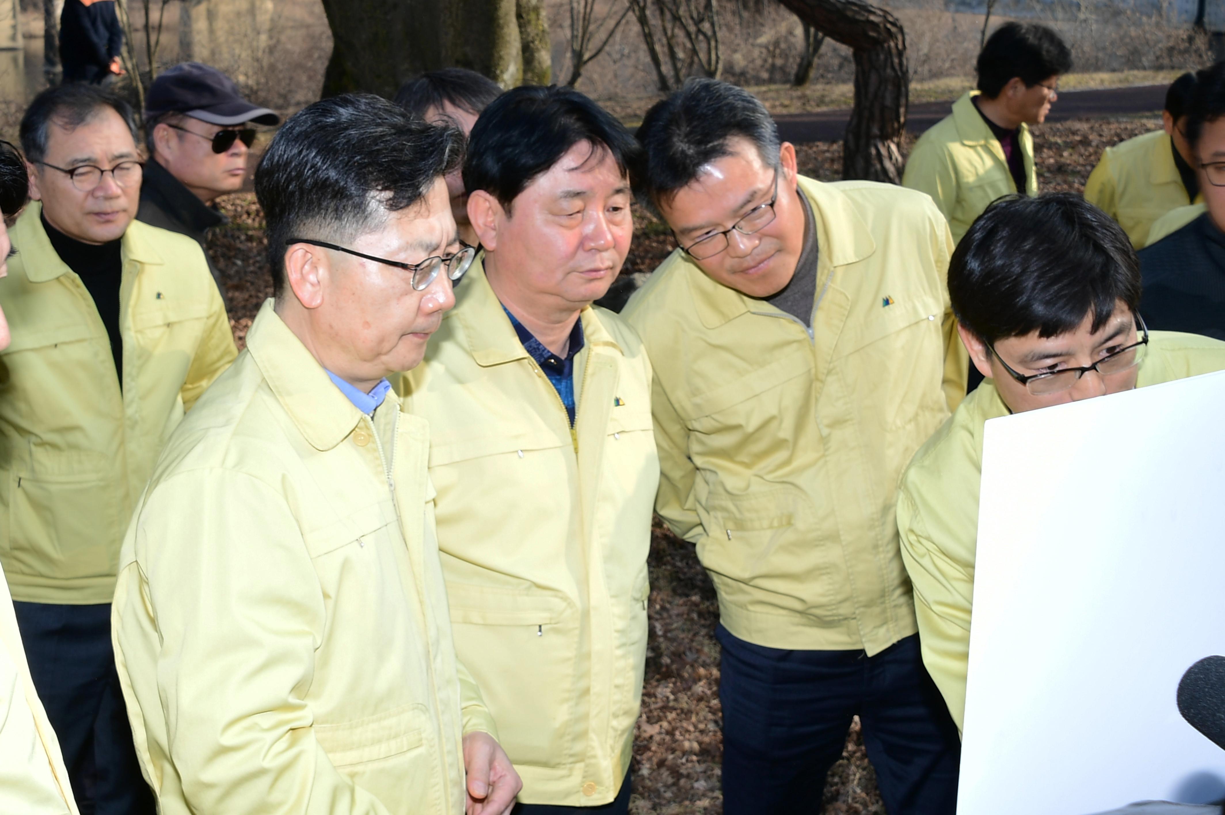 2020 농림수산식품부 김현수 장관 ASF 방역 현장 점검 의 사진