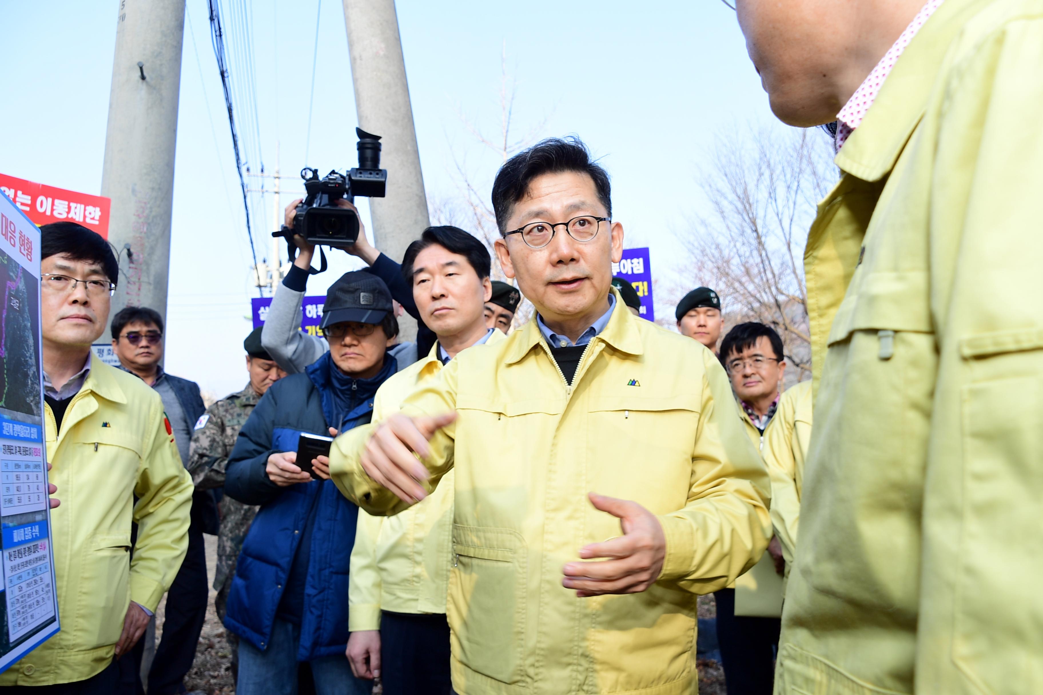 2020 농림수산식품부 김현수 장관 ASF 방역 현장 점검 의 사진