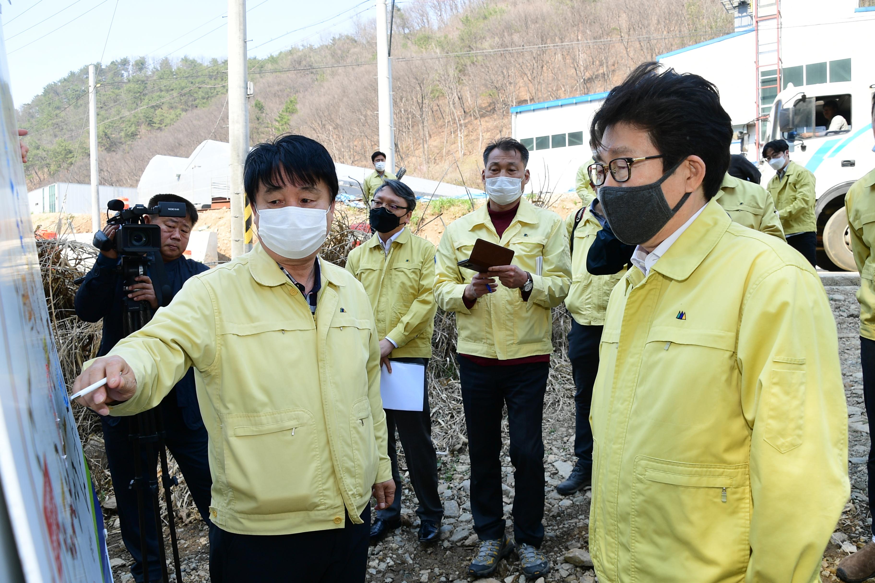 2020 아프리카 돼지열병 대응 조명래 환경부장관 현장 점검 의 사진