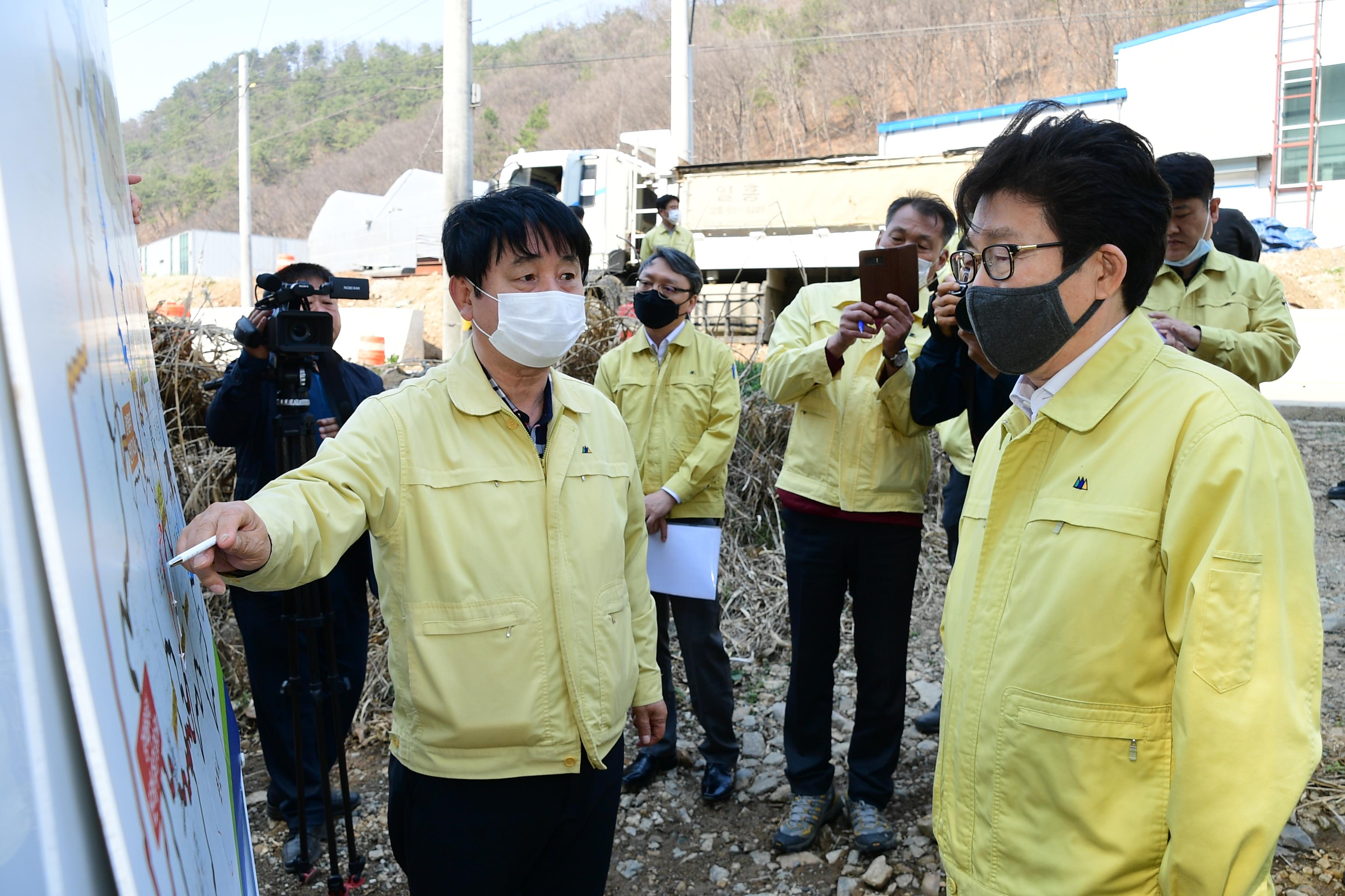 2020 아프리카 돼지열병 대응 조명래 환경부장관 현장 점검 의 사진