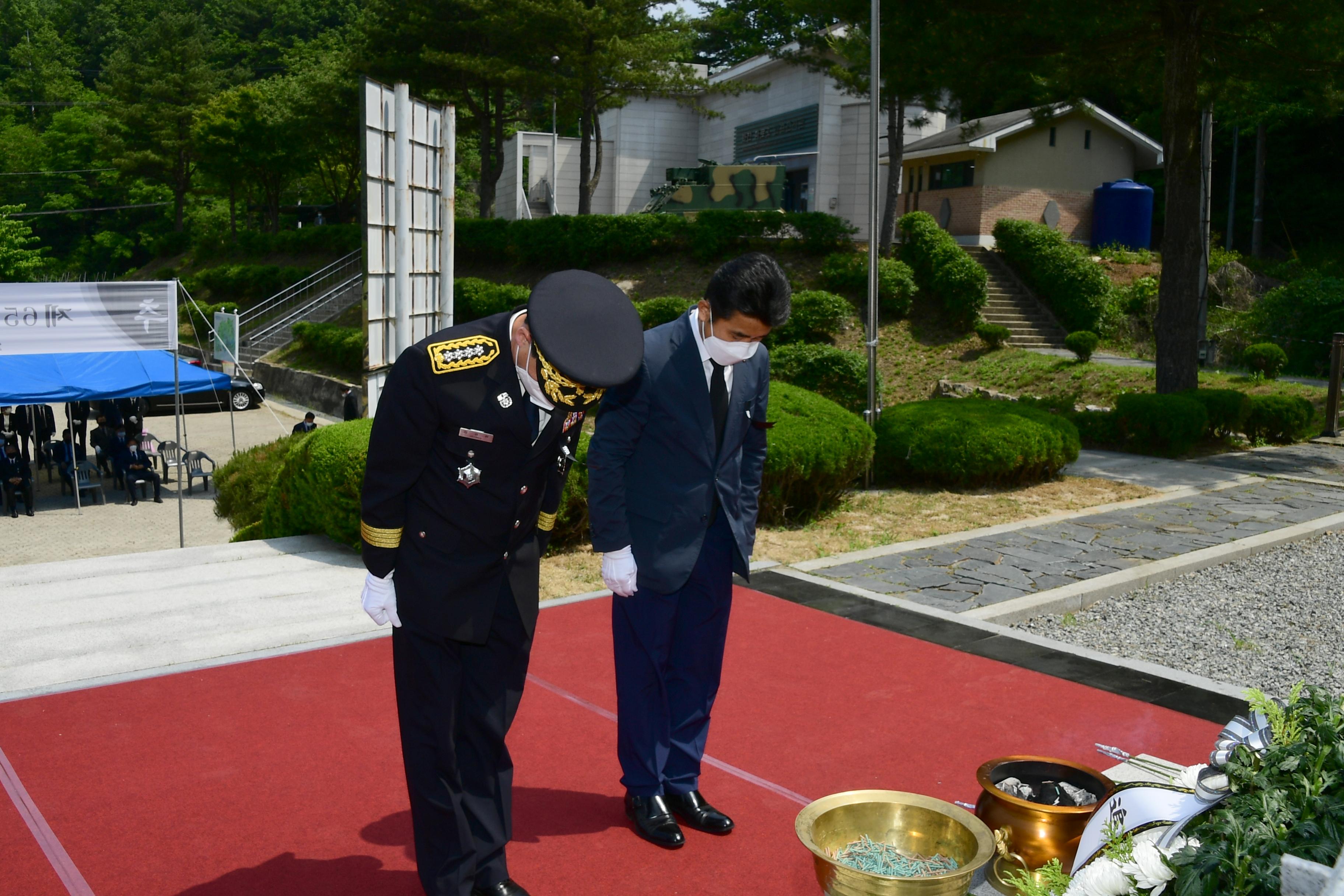 2020 제65회 현충일 자유수호기념탑 참배 의 사진