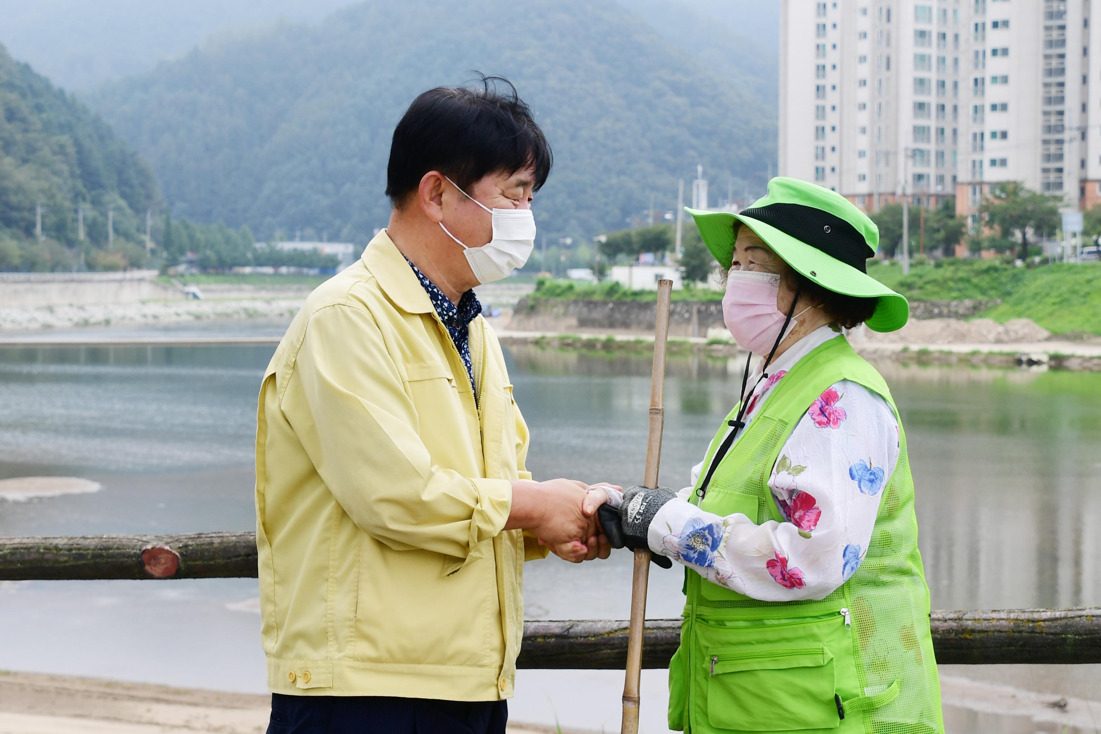 2020 노인일자리 사업장 격려방문 의 사진
